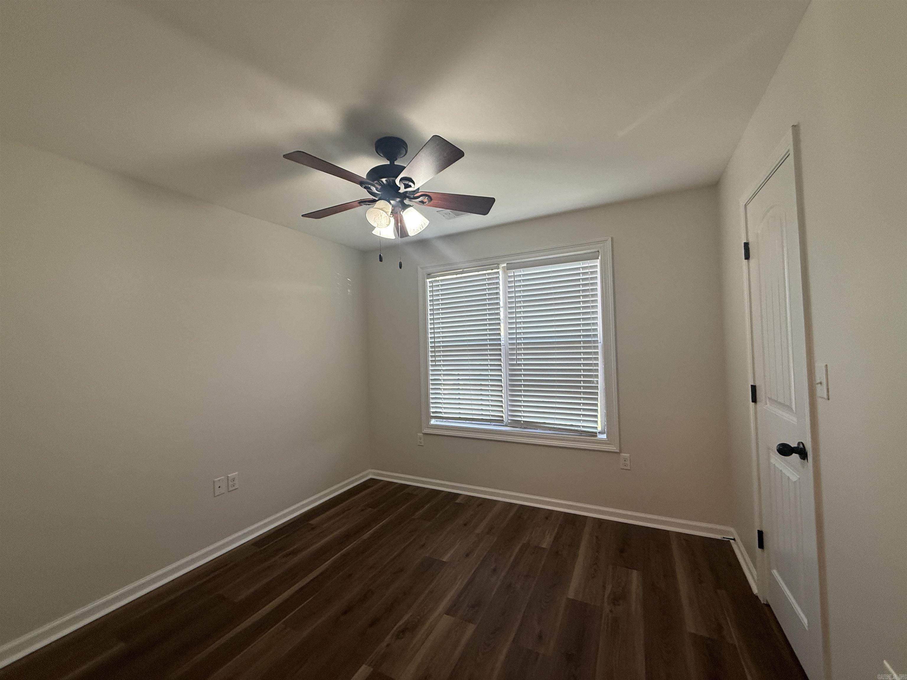 906 Garrison  Paragould, AR