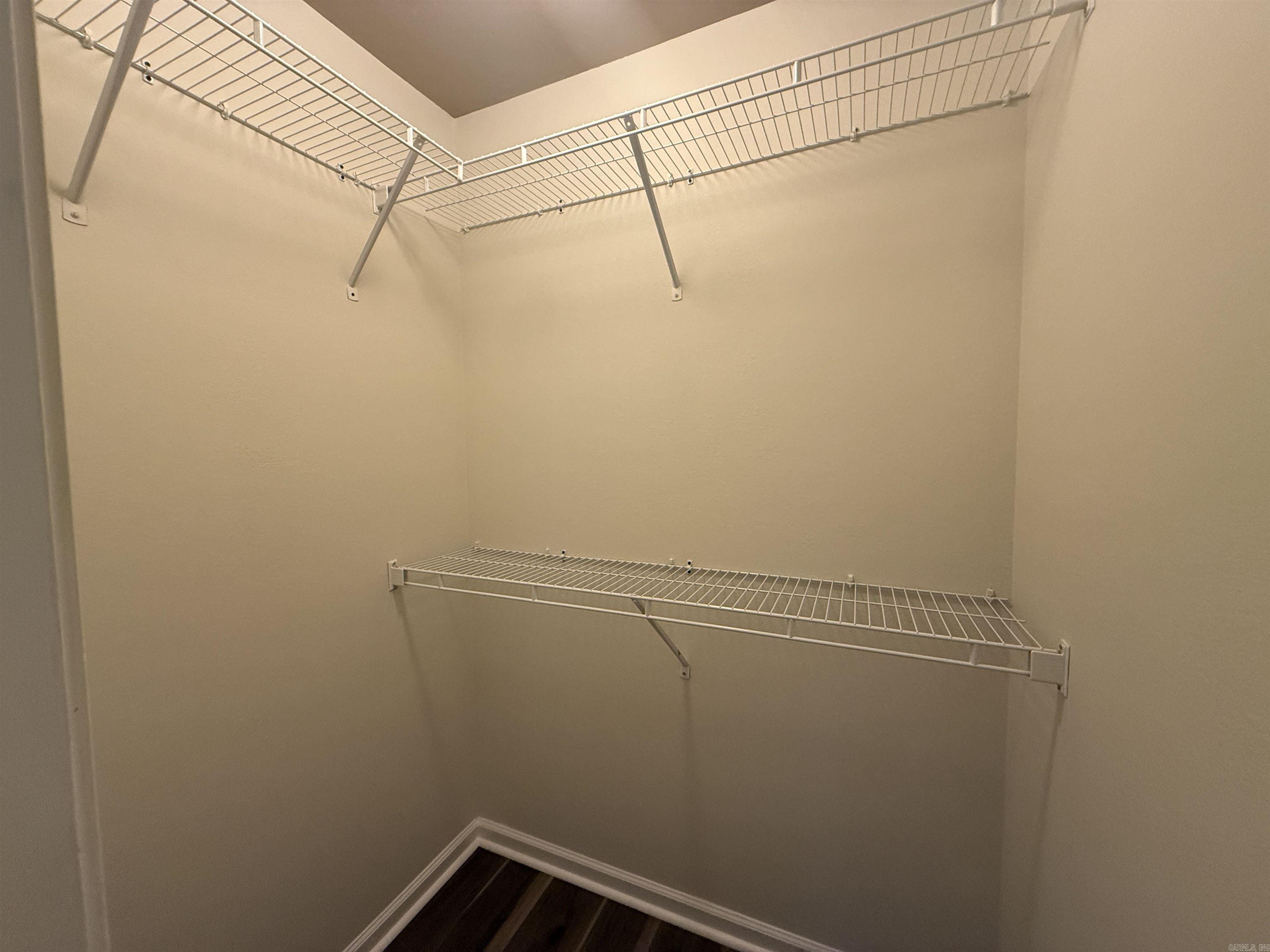 906 Garrison  Paragould, AR