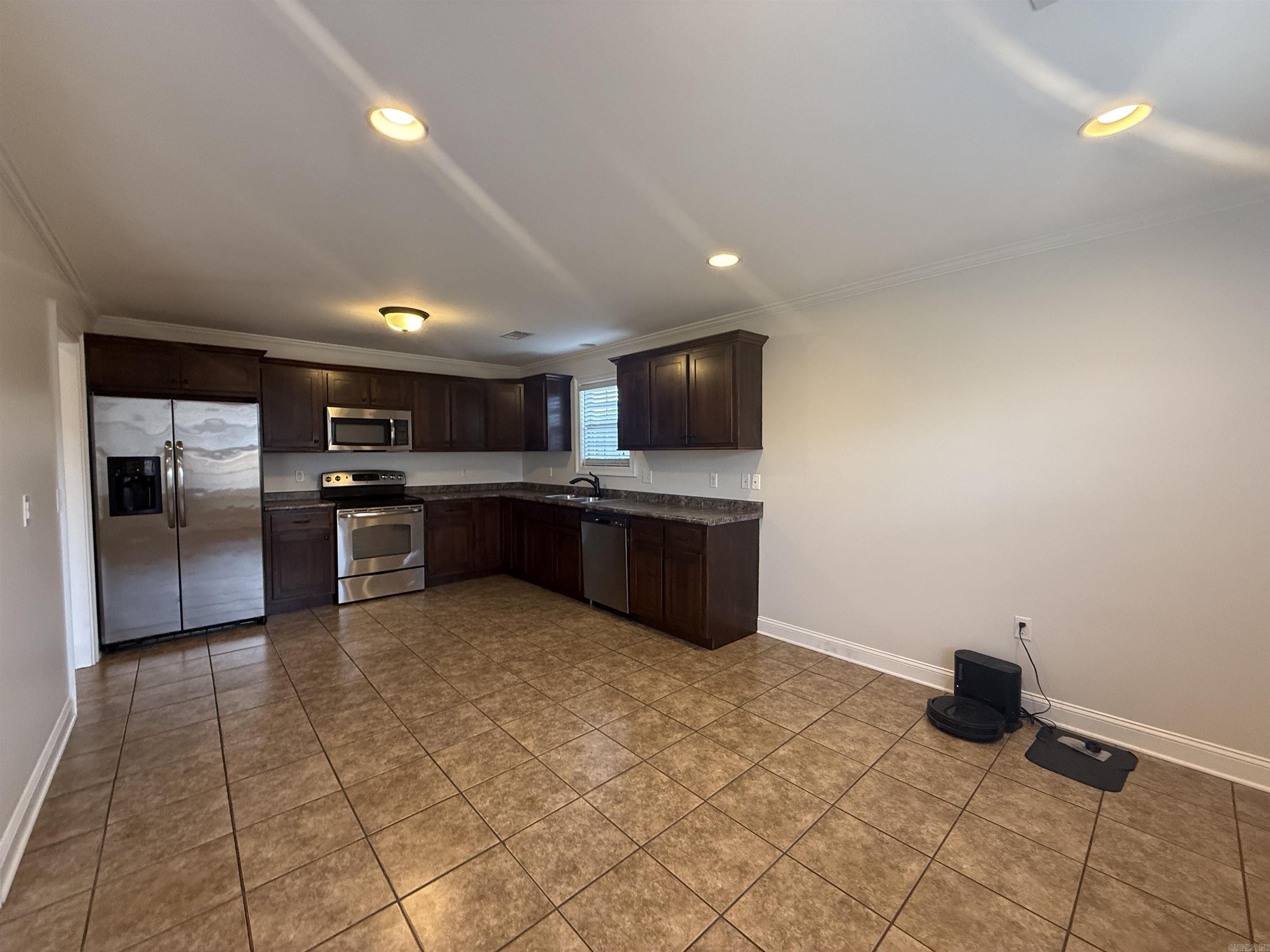 906 Garrison  Paragould, AR