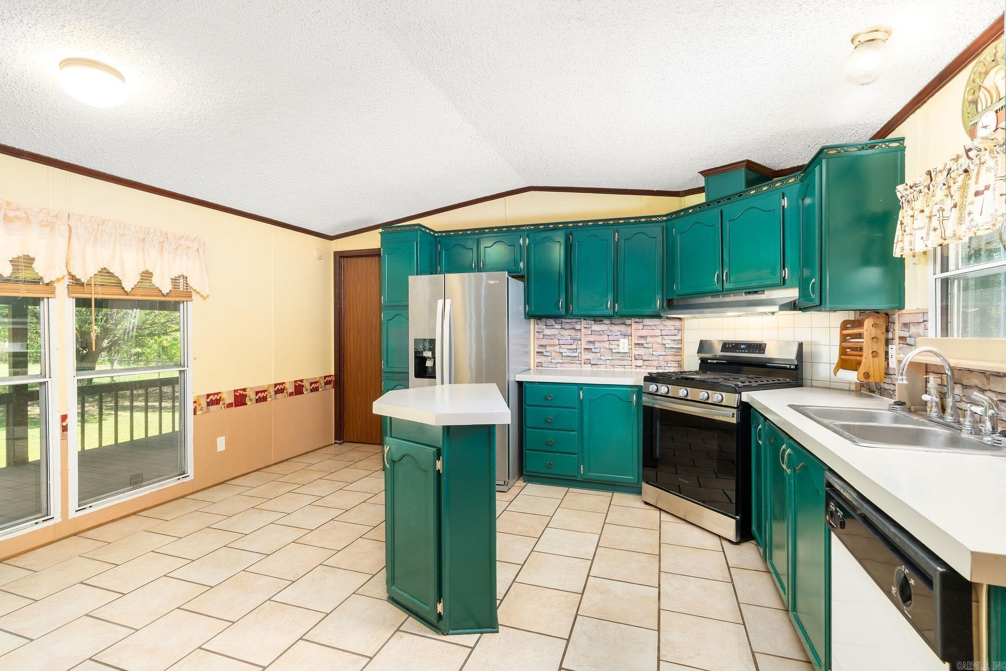 1404 Red Fox  Bismarck, AR