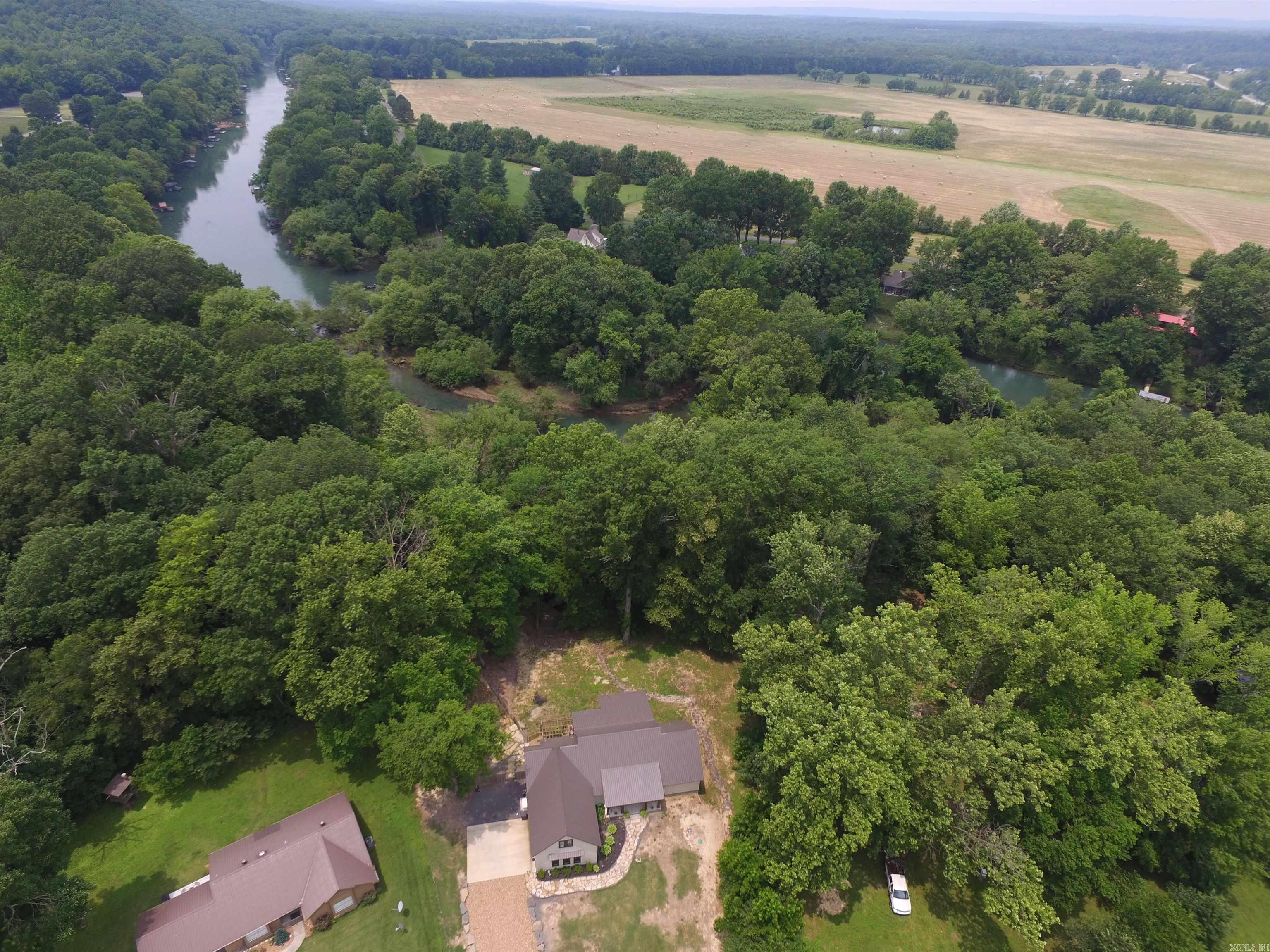 13 River Drive Estates South  Pangburn, AR