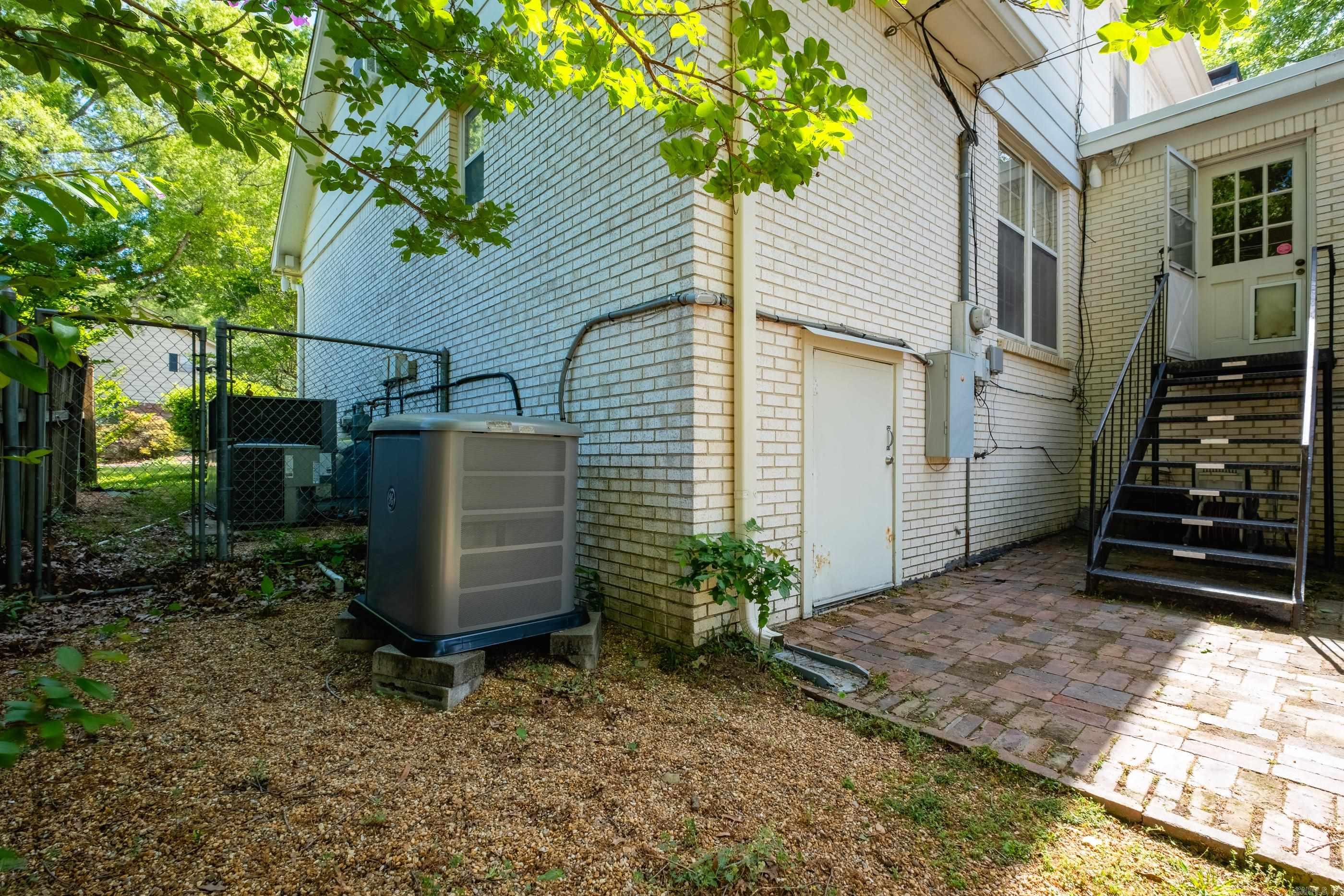 1412 N Hughes  Little Rock, AR