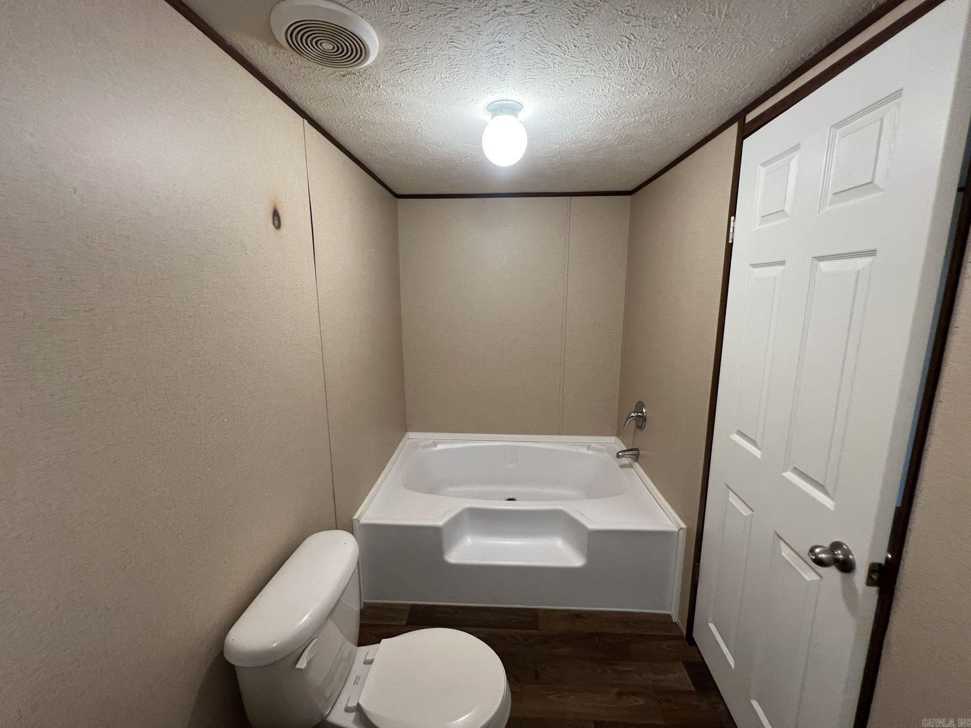 1404 Stamps  Jacksonville, AR