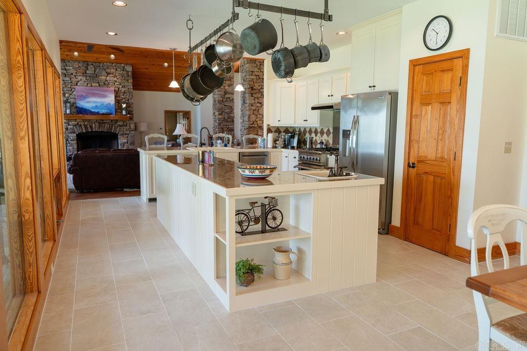 180 Silver Shores Ln.  Drasco, AR