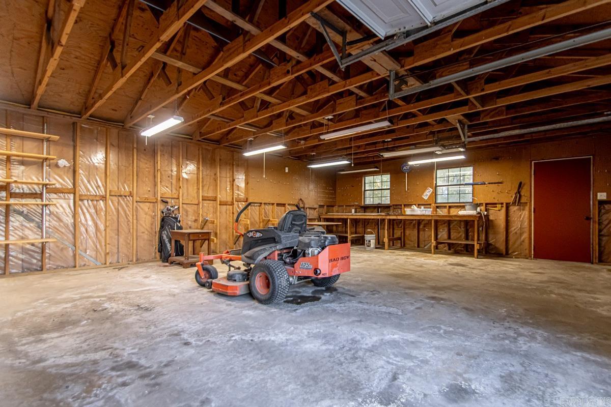 6715 ROBERTS  Alexander, AR