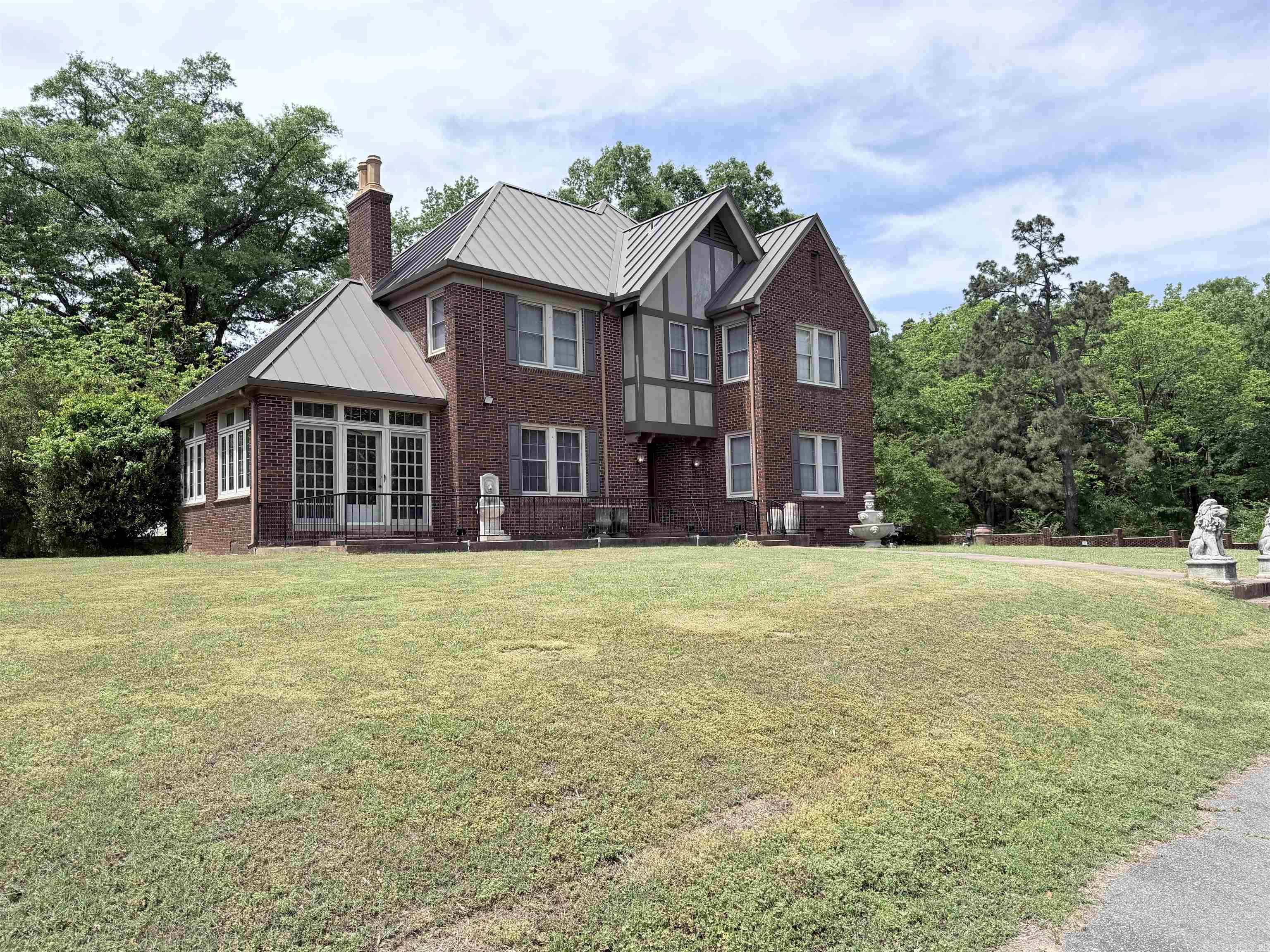 310 W Magnolia  Rison, AR