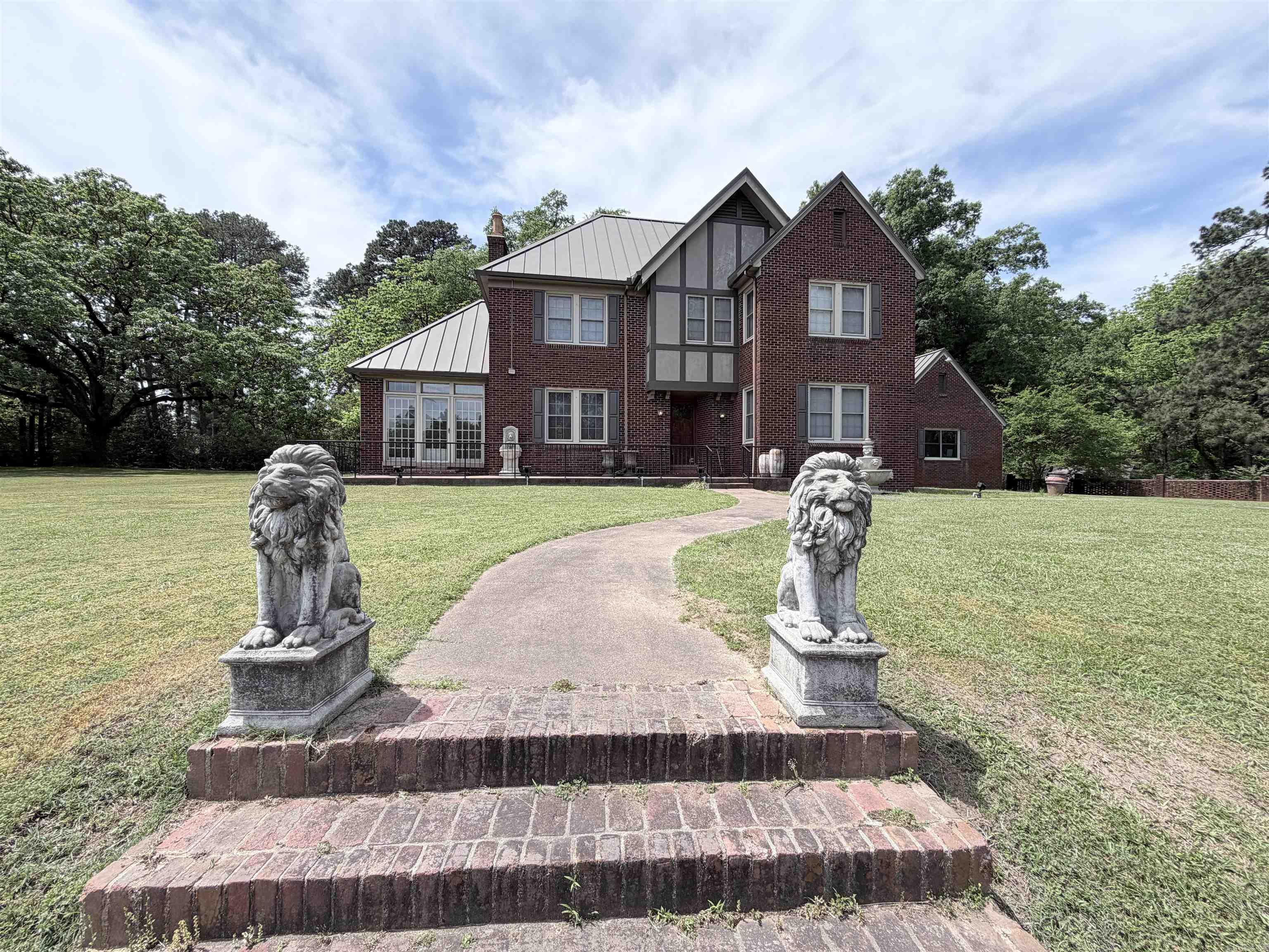 310 W Magnolia  Rison, AR