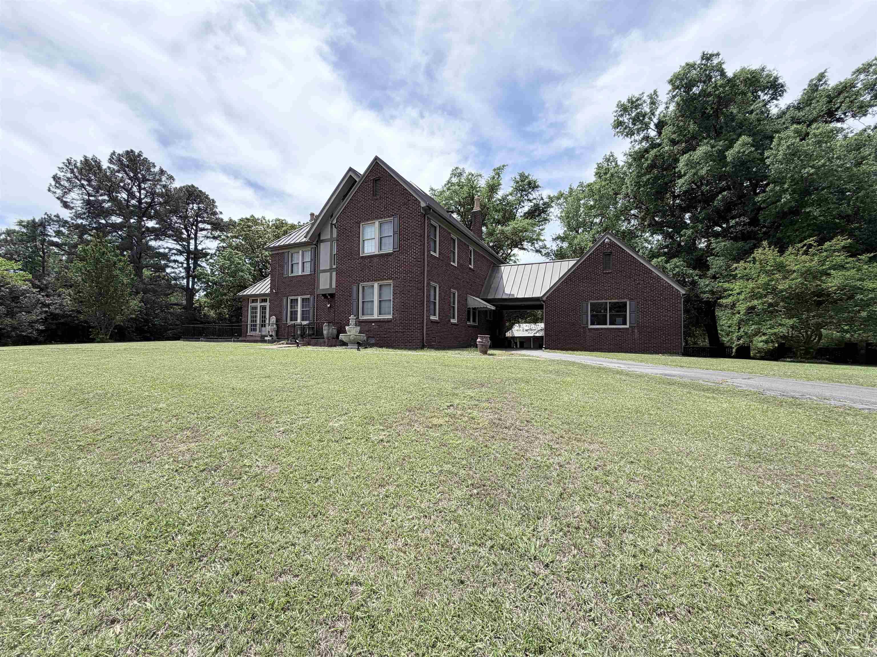 310 W Magnolia  Rison, AR