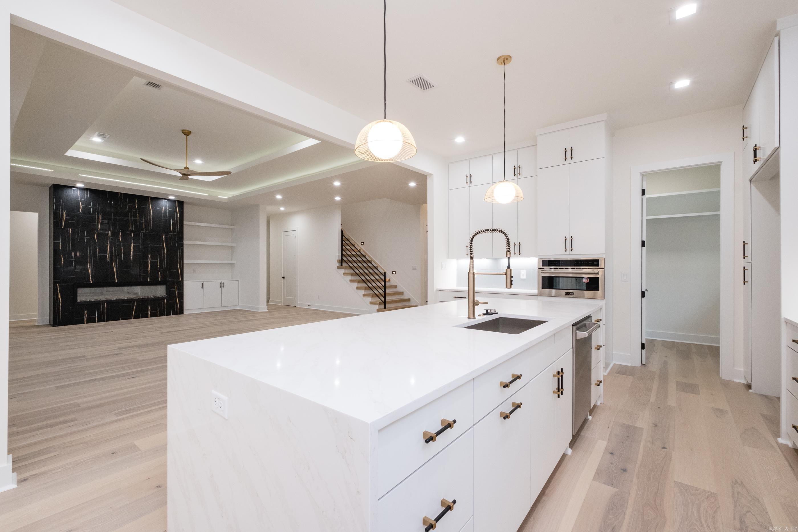 32 Mereville Place  Little Rock, AR