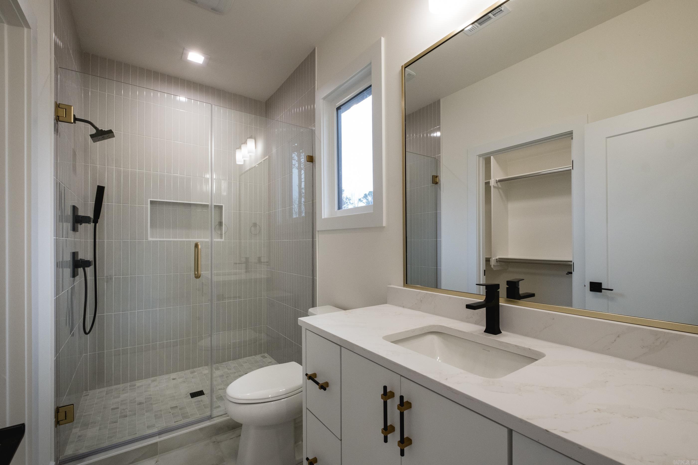 32 Mereville Place  Little Rock, AR