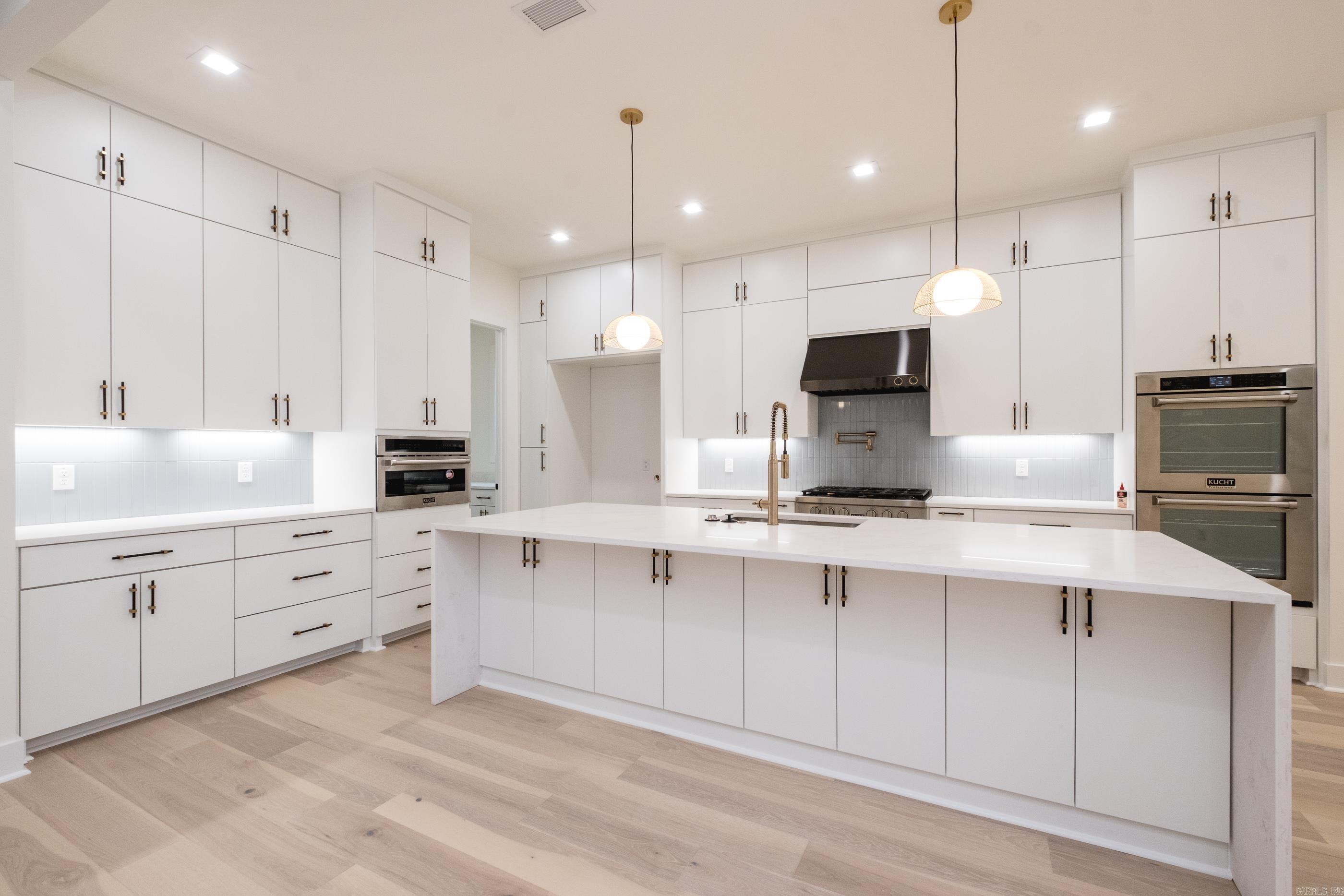 32 Mereville Place  Little Rock, AR