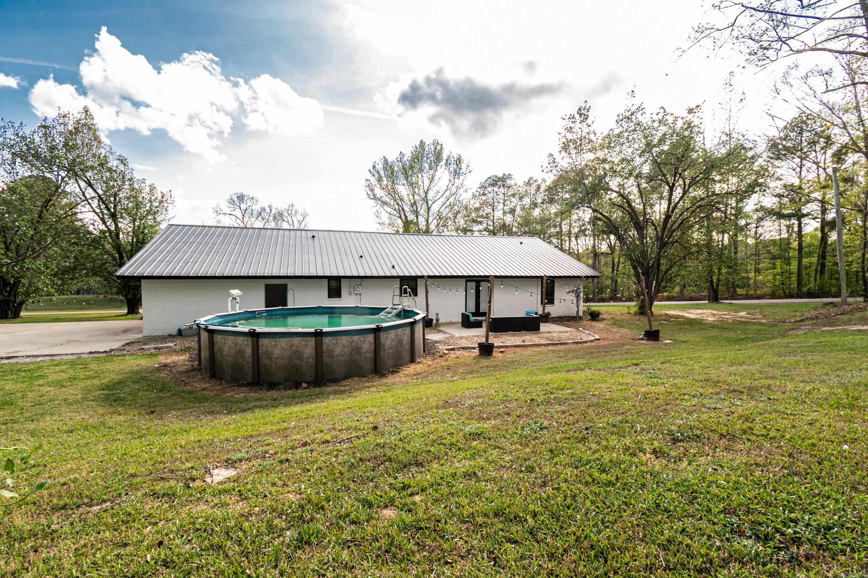 969 Pigeon Hill  Strong, AR