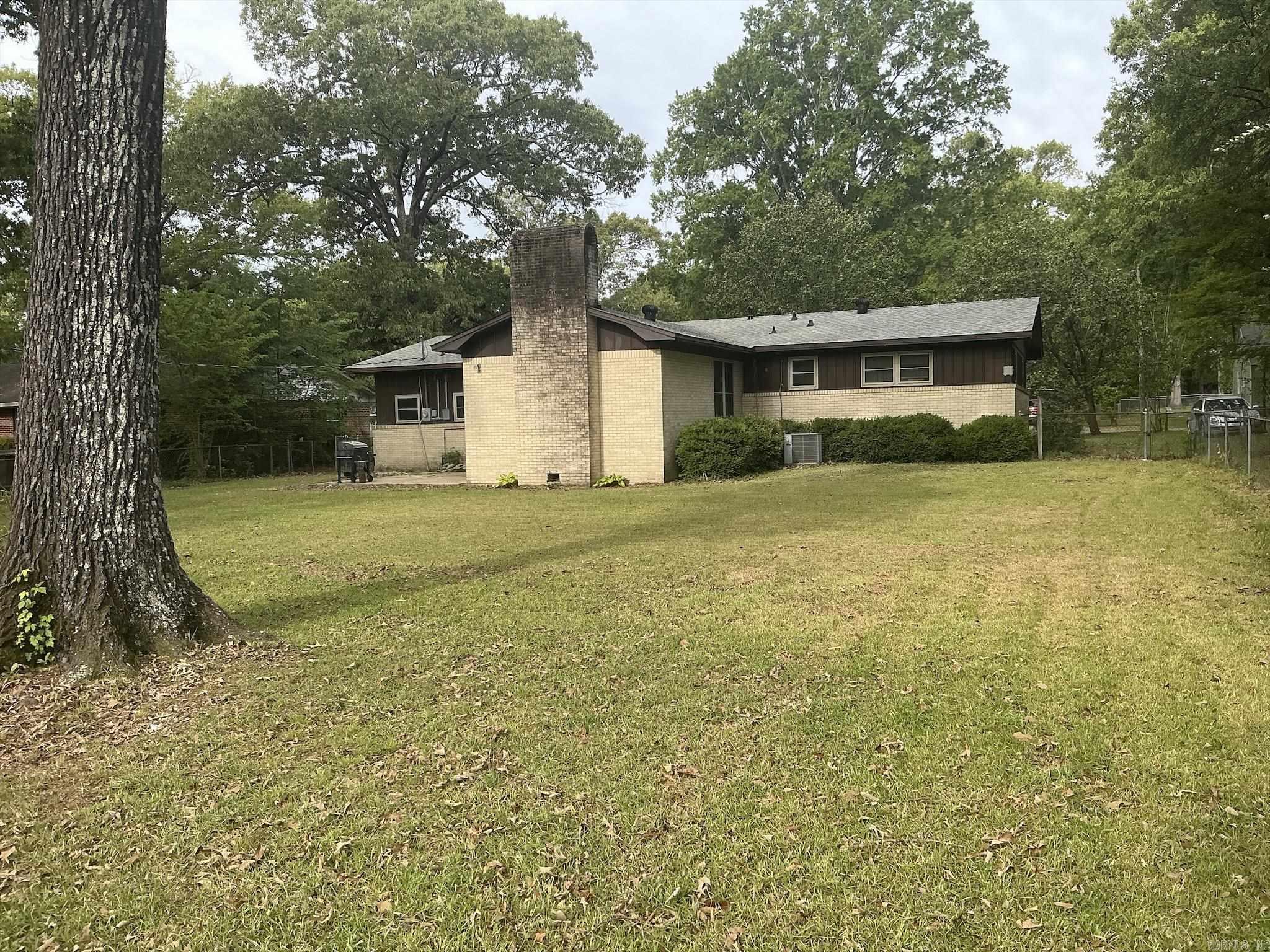 1311 Beech  Crossett, AR