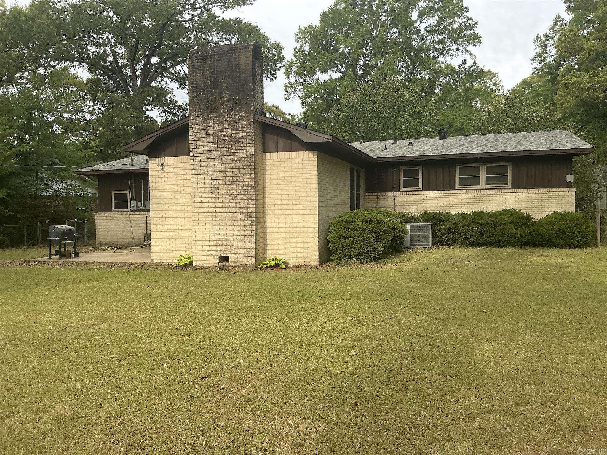 1311 Beech  Crossett, AR