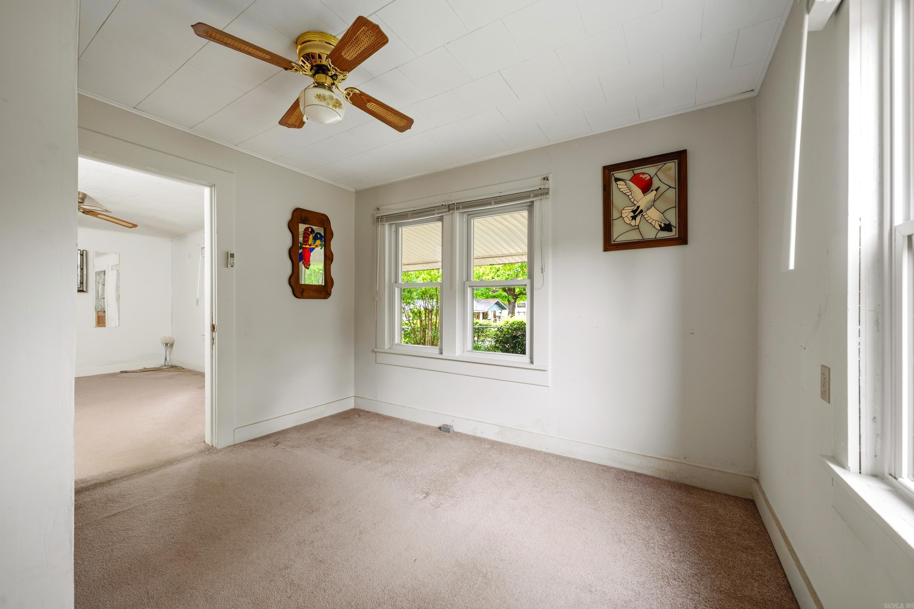 300 Carver  Hot Springs National Park, AR