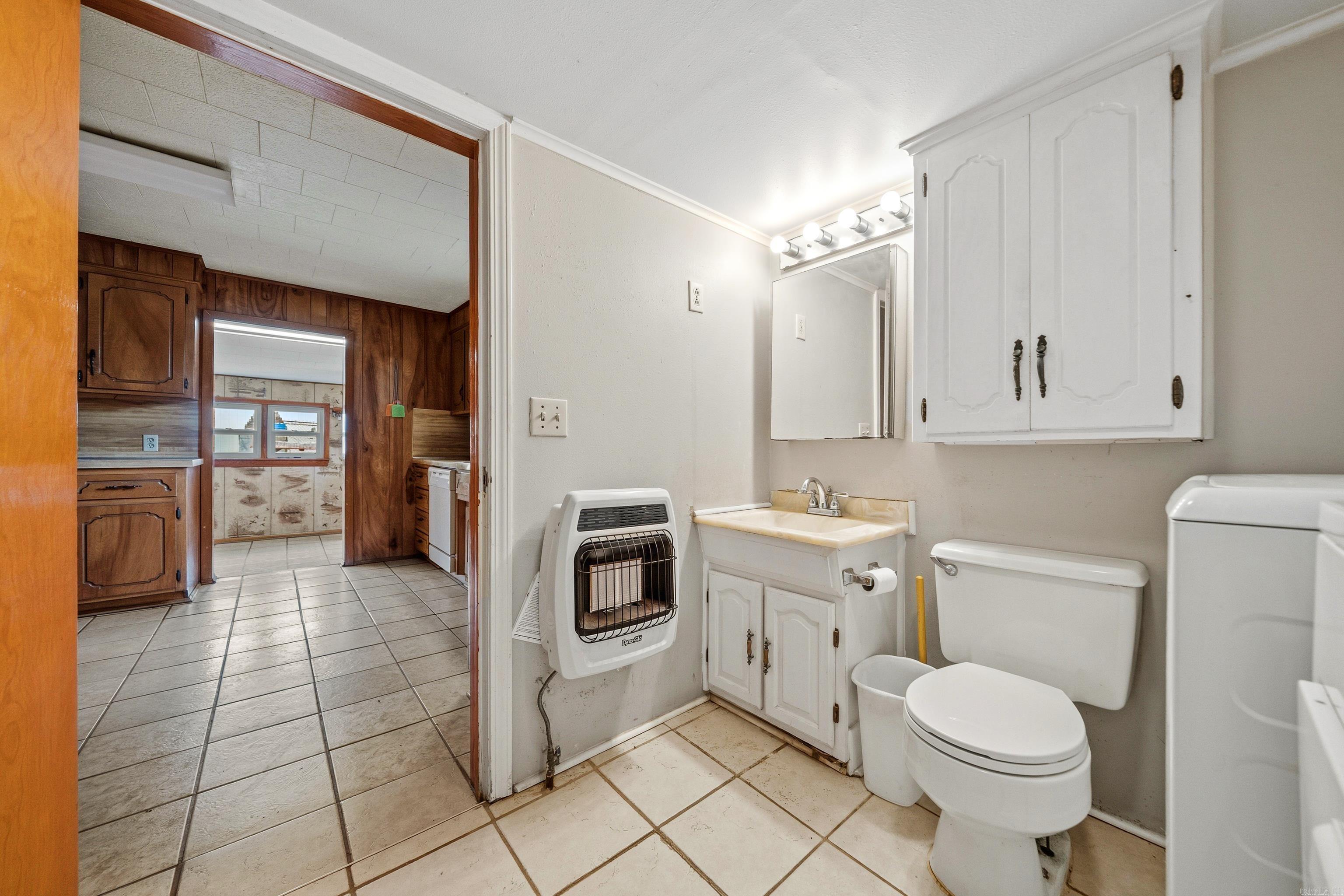 300 Carver  Hot Springs National Park, AR