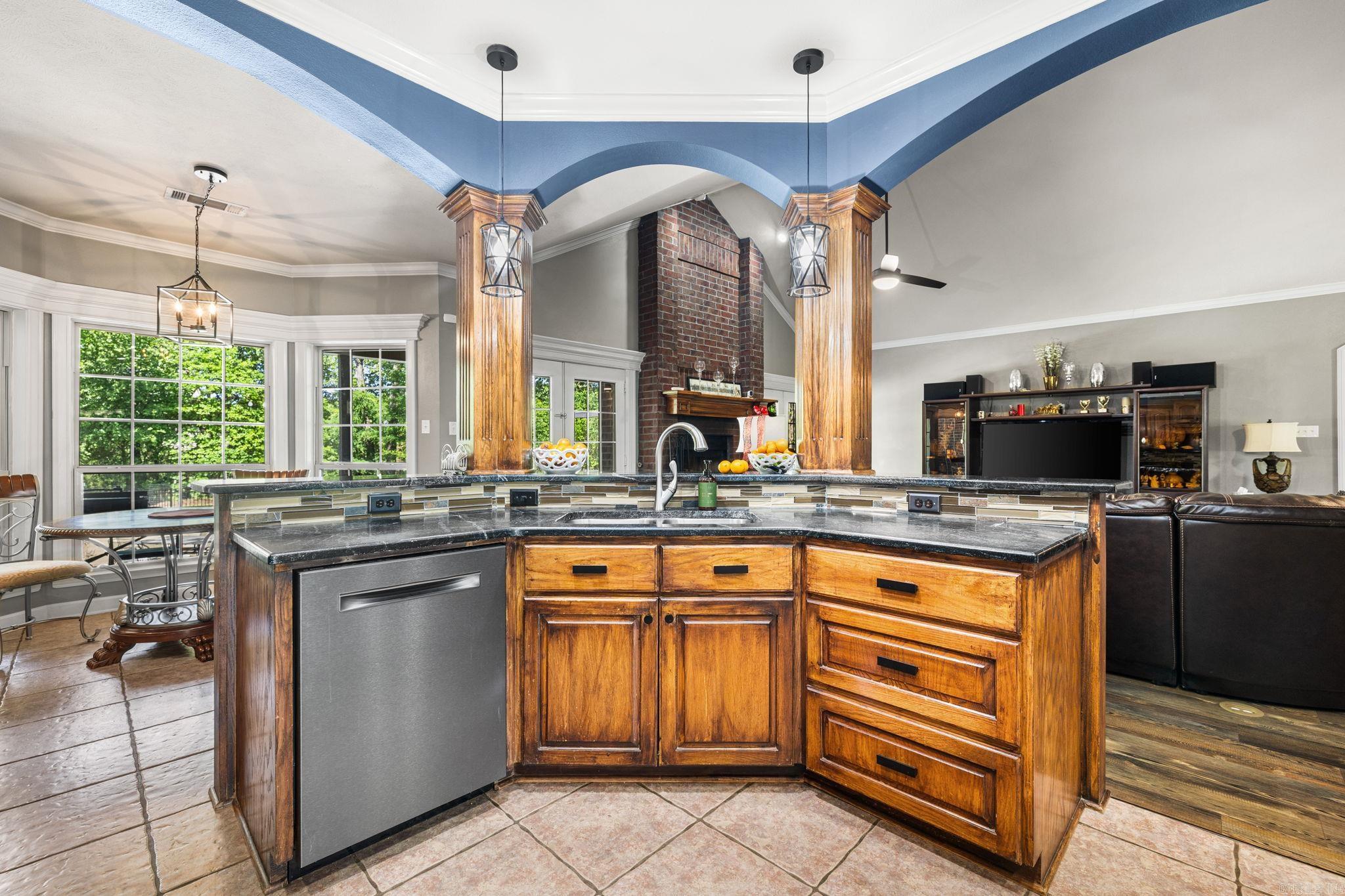 102 Cordell  Beebe, AR