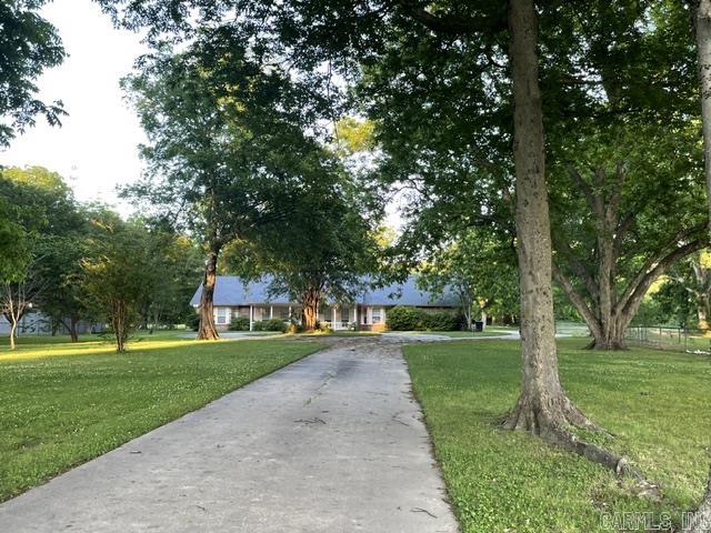 501 N Division  Humphrey, AR