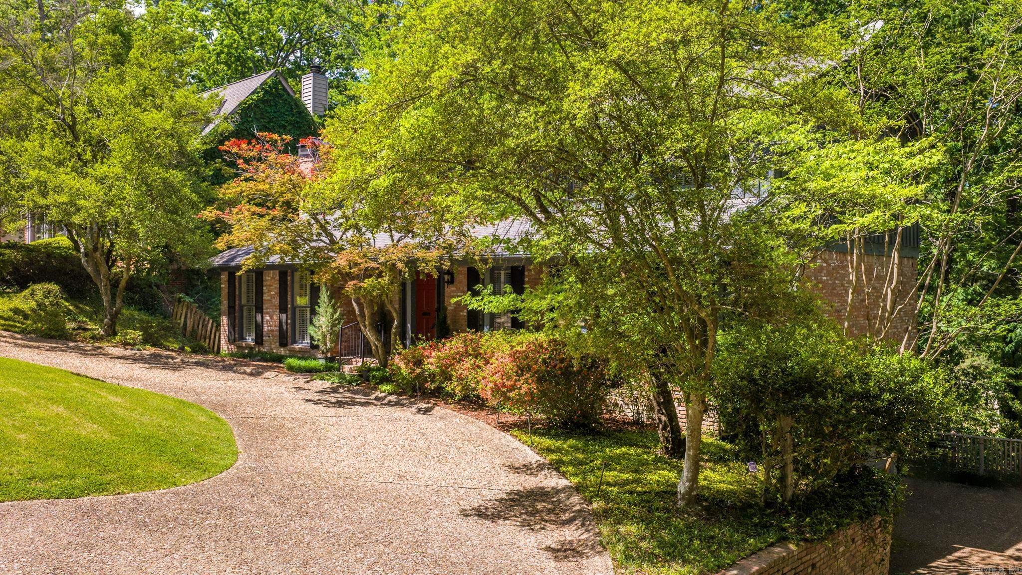 20 Foxhunt Trail  Little Rock, AR