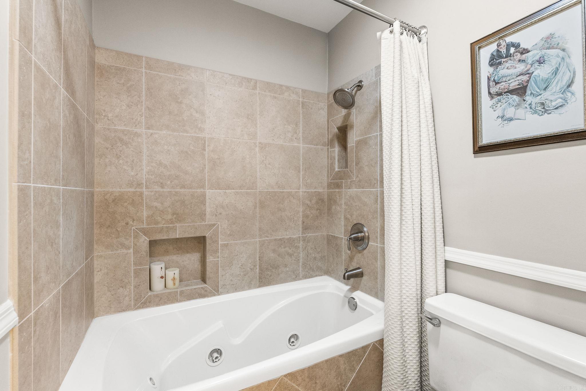 20 Foxhunt Trail  Little Rock, AR