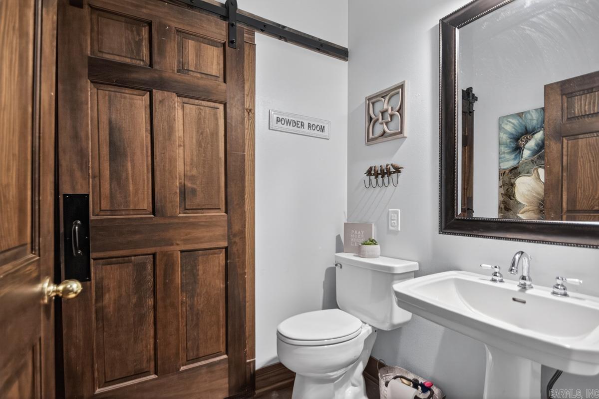 305 N Oak Street  Sheridan, AR