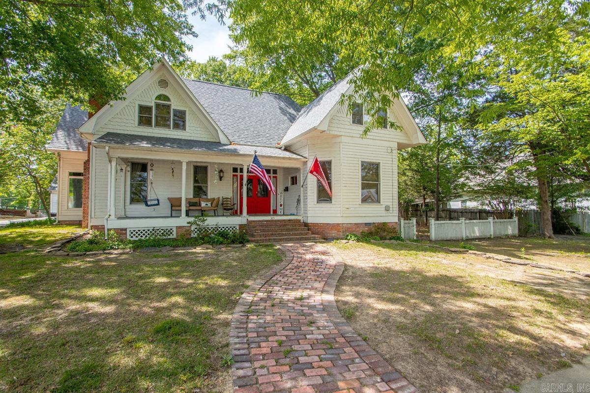 305 N Oak Street  Sheridan, AR
