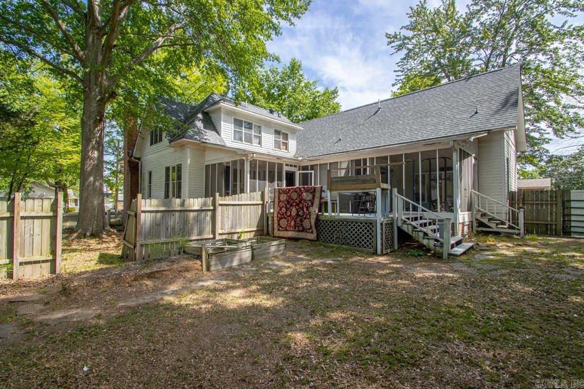 305 N Oak Street  Sheridan, AR