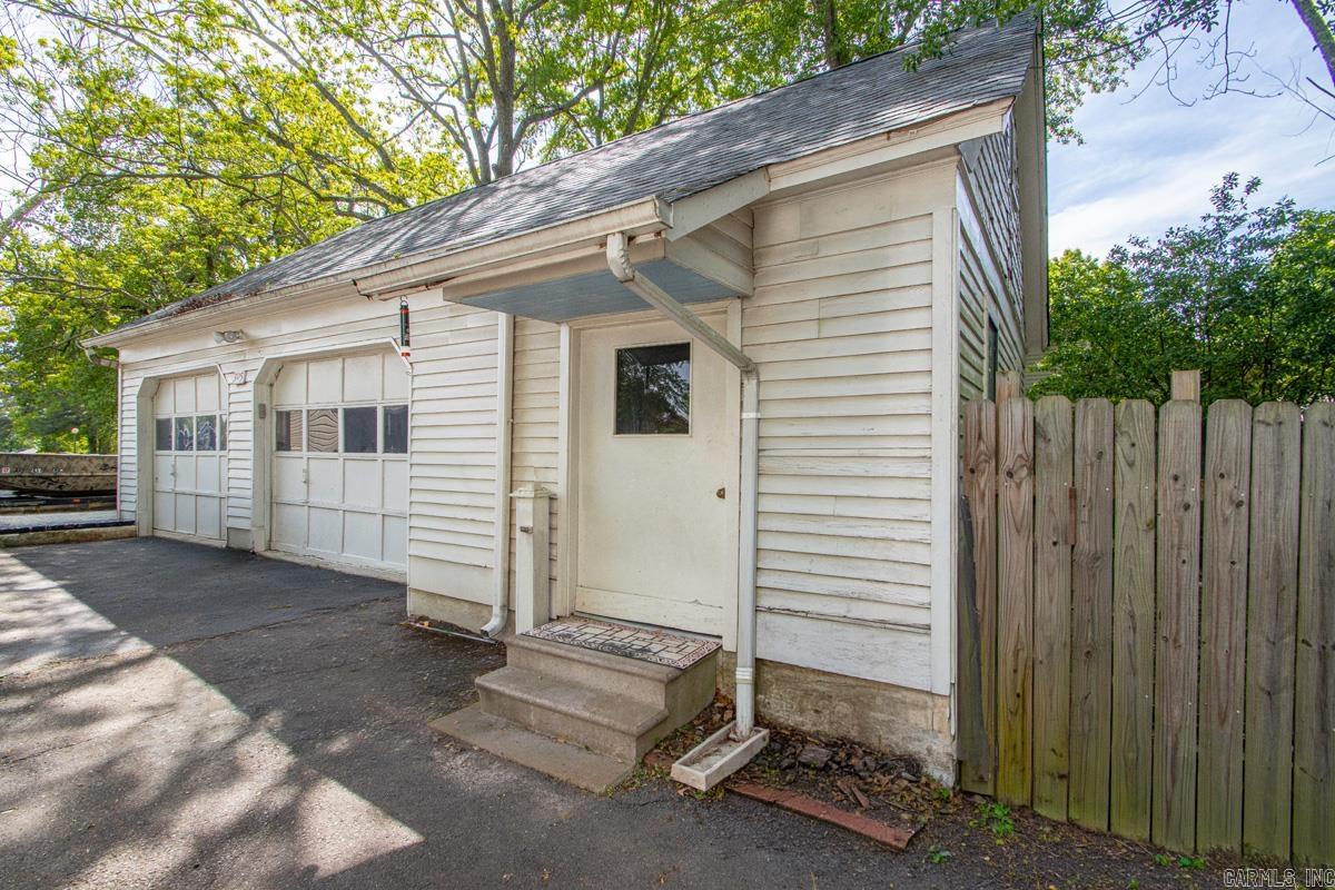 305 N Oak Street  Sheridan, AR