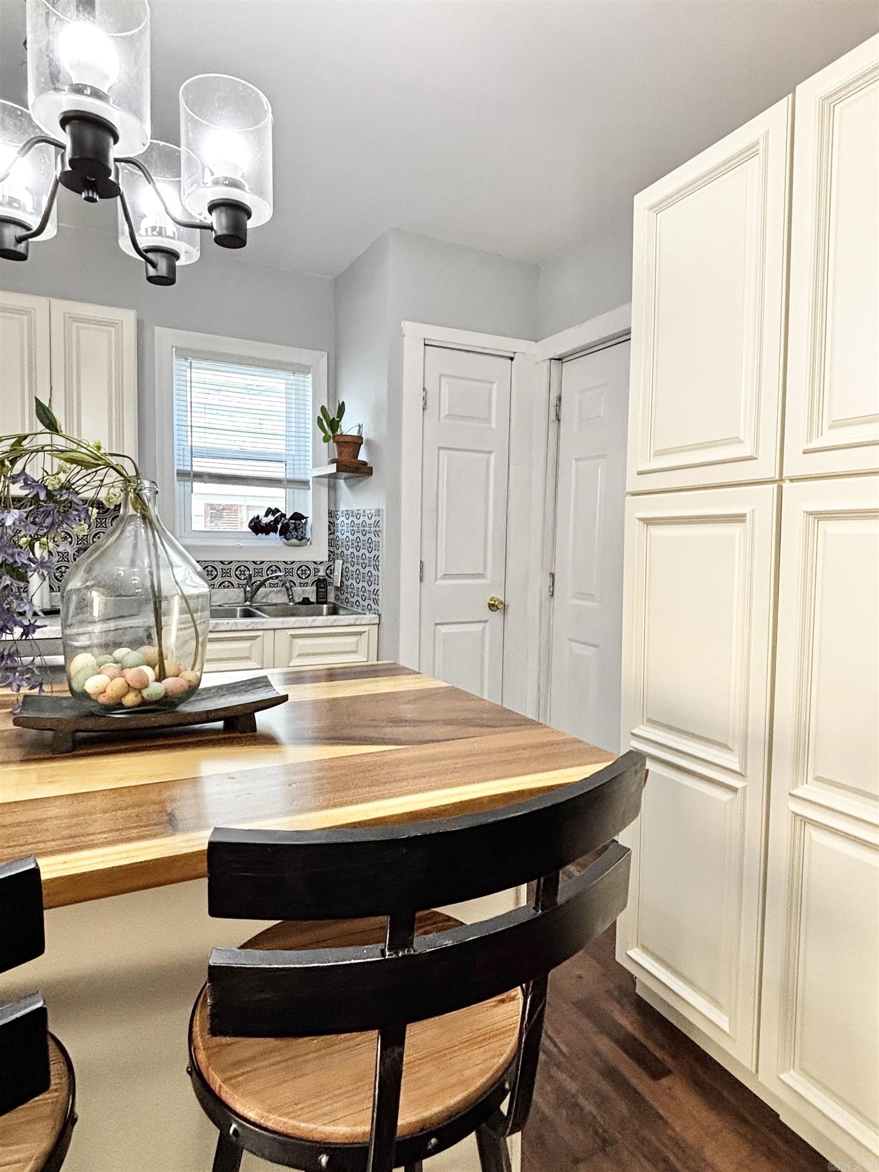 412 N Morrill  Morrilton, AR