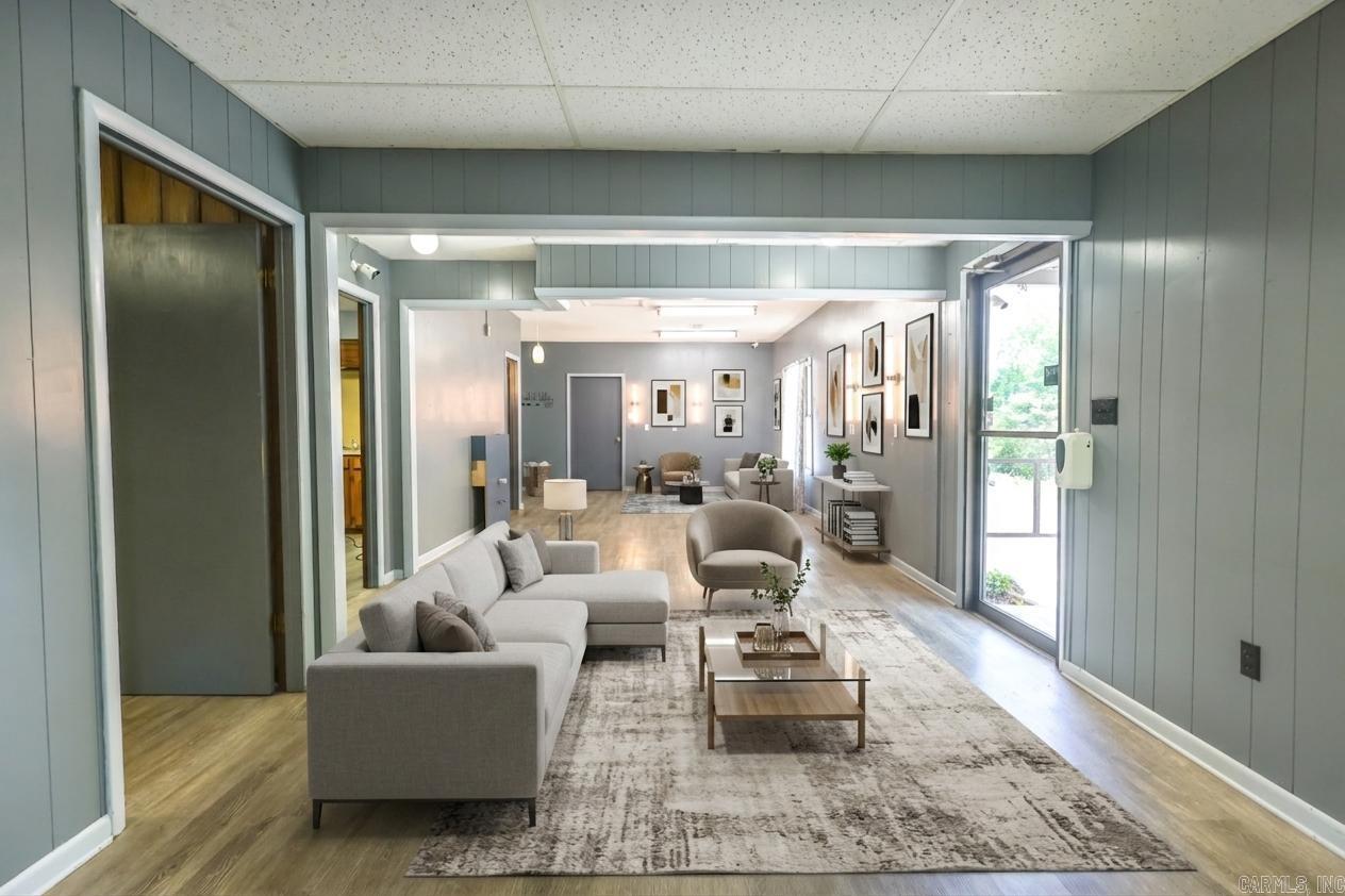 240 N George  Mount Ida, AR