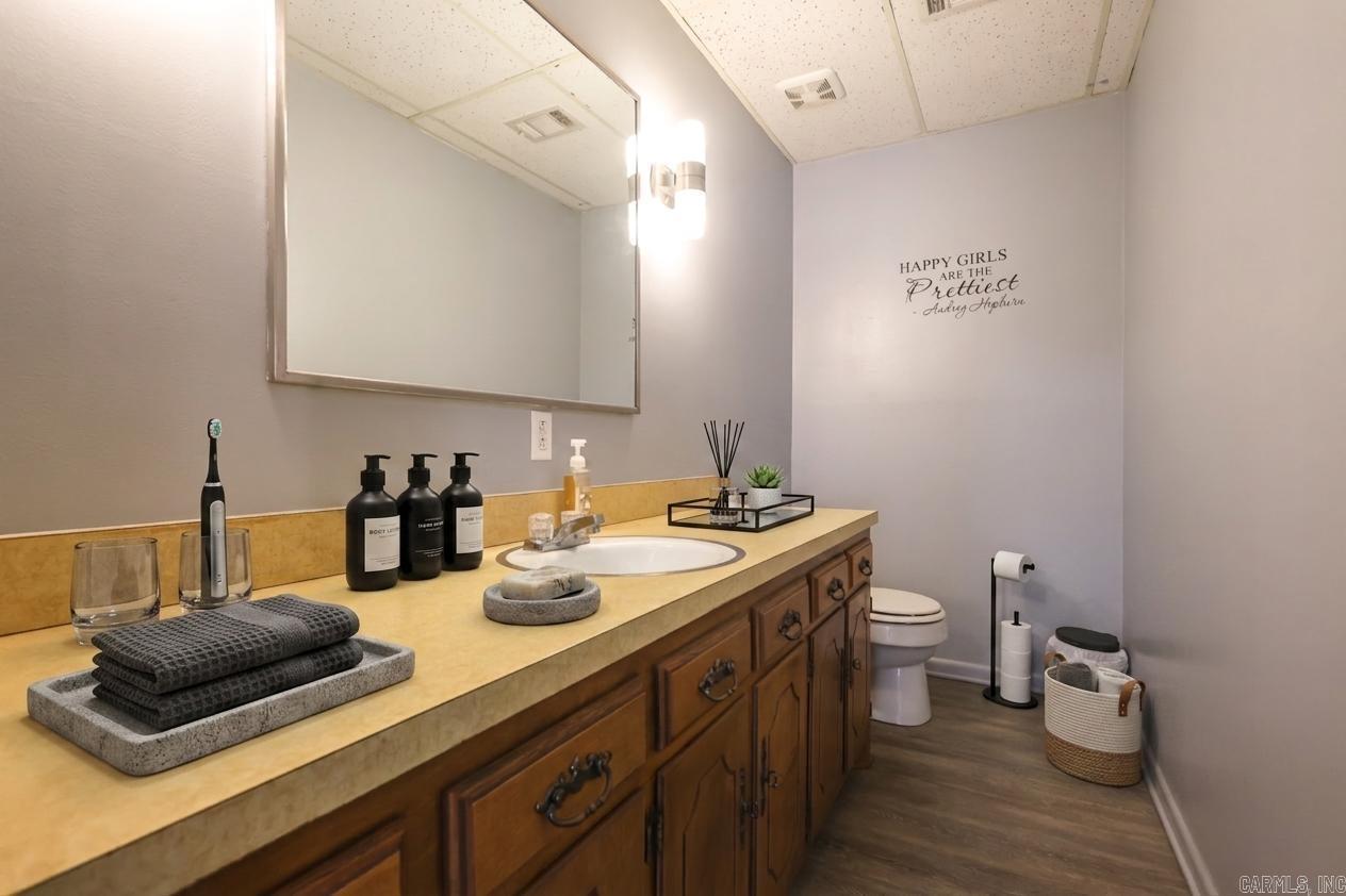 240 N George  Mount Ida, AR