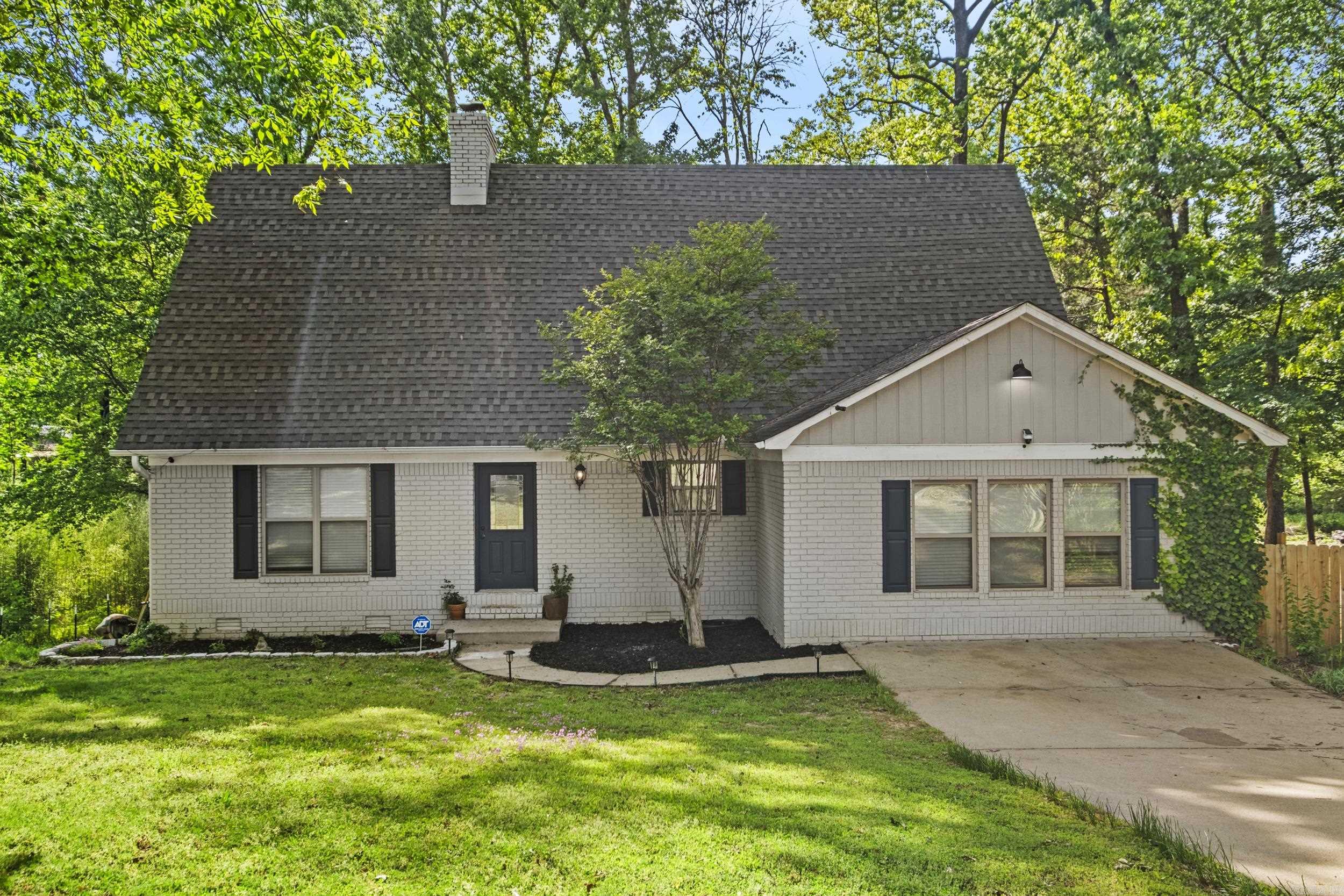 24 Sun Vista  Cabot, AR