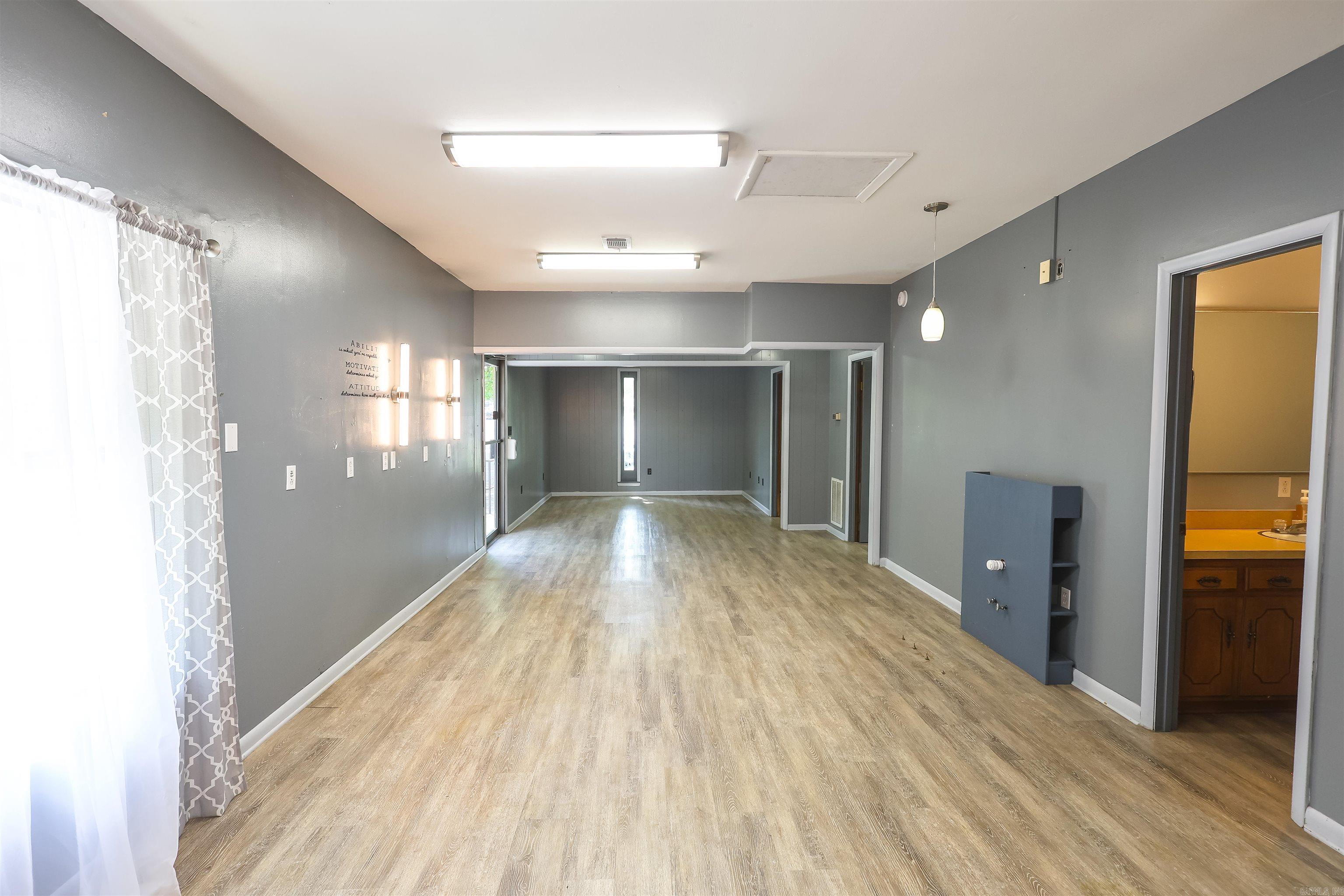 240 N George  Mount Ida, AR