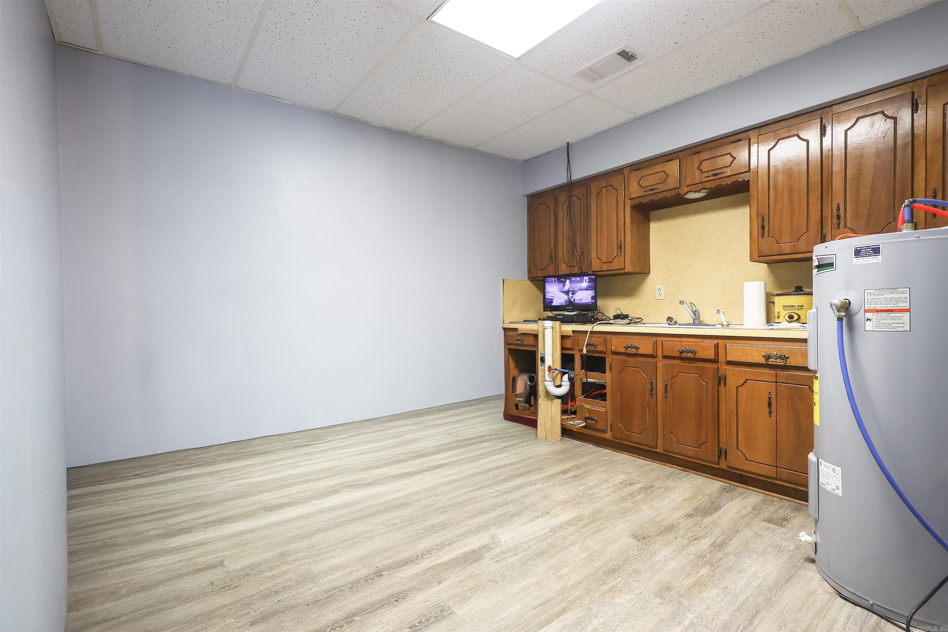 240 N George  Mount Ida, AR