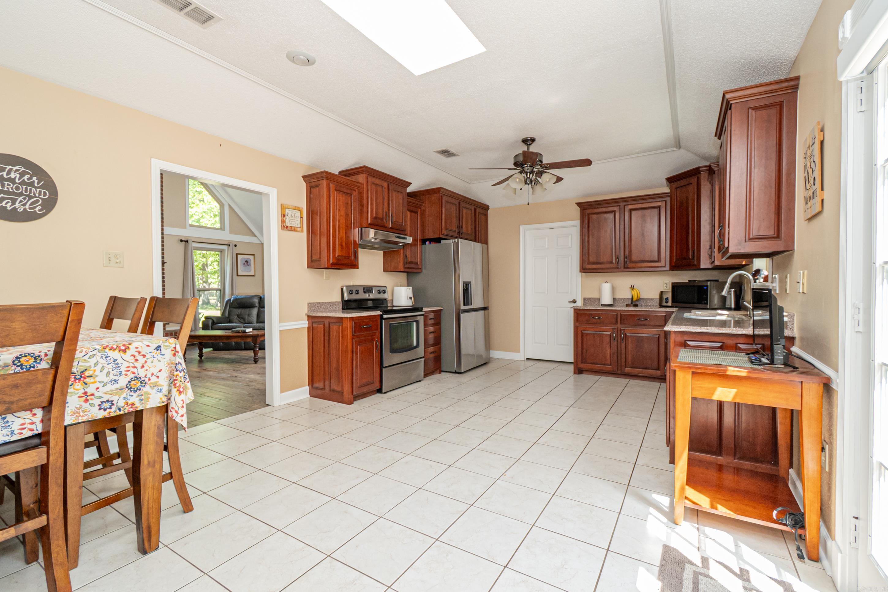 133 Allen Dr  Monticello, AR