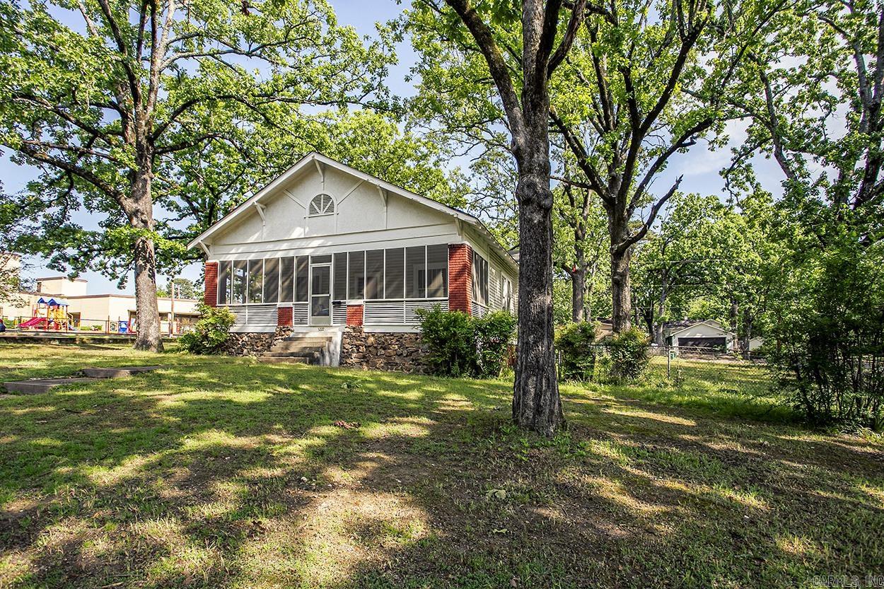 5222 Woodlawn  Little Rock, AR