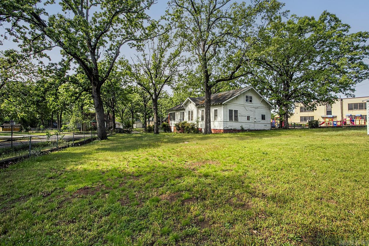 5222 Woodlawn  Little Rock, AR