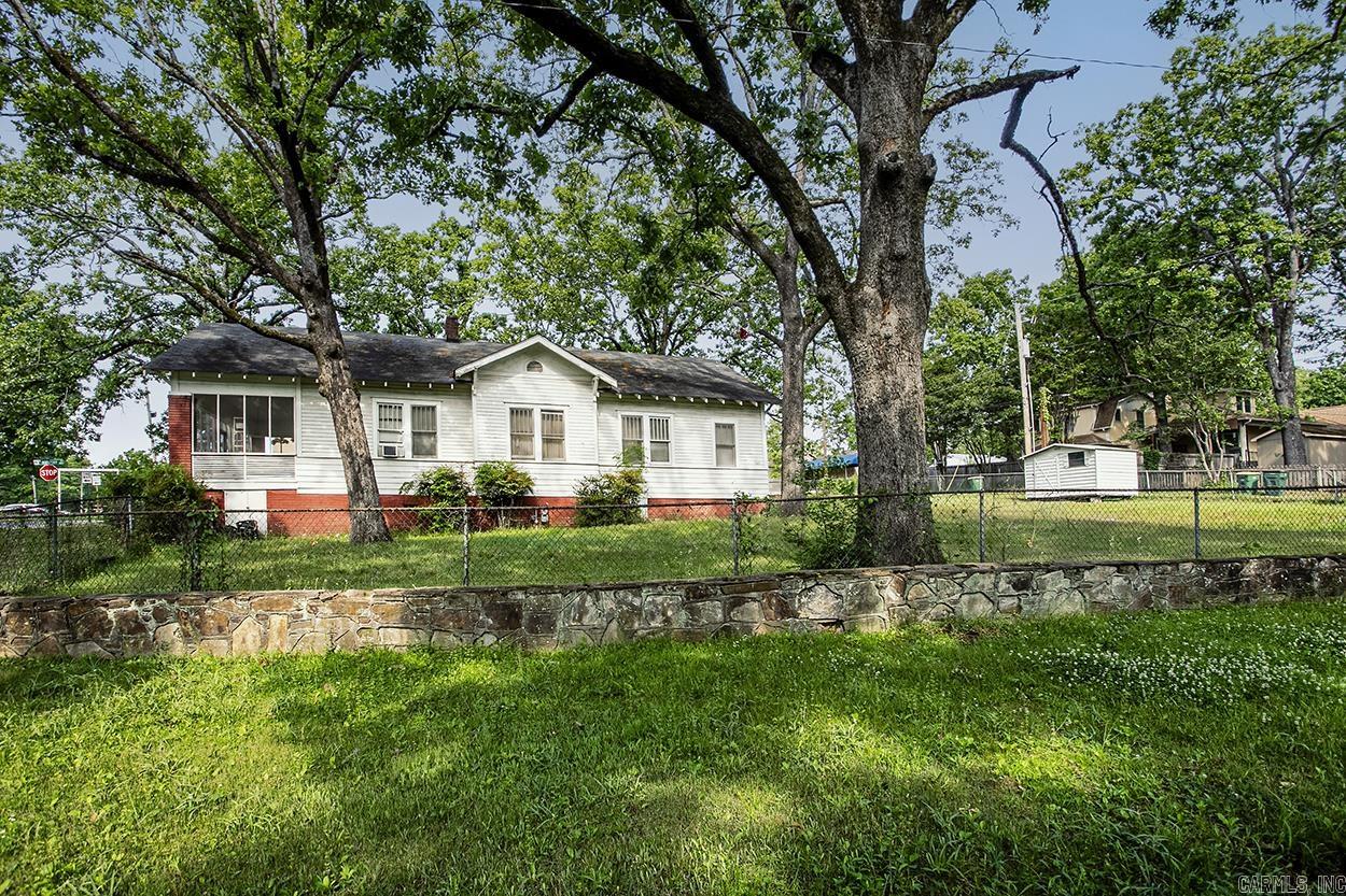 5222 Woodlawn  Little Rock, AR