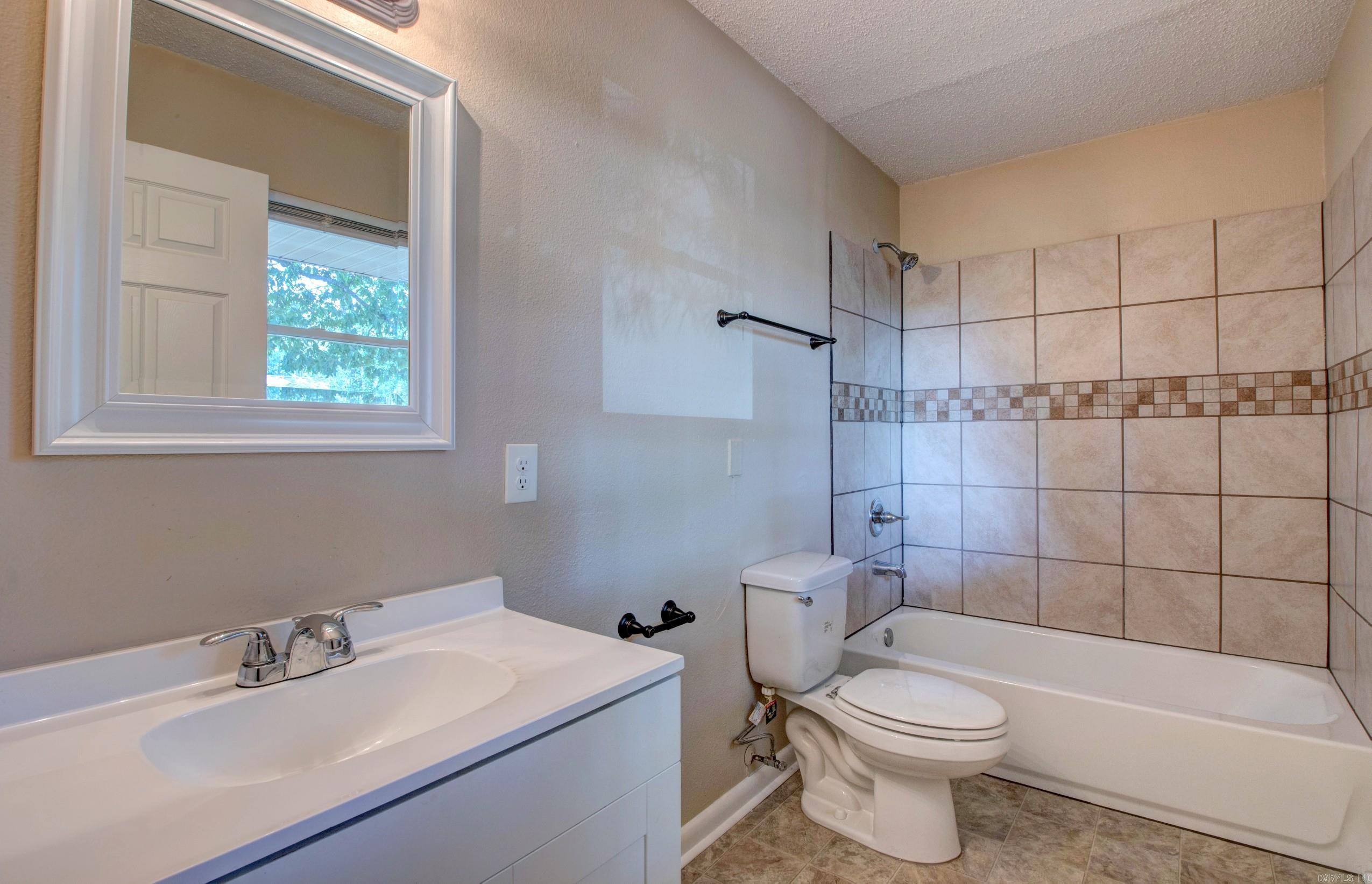 2413 Lehigh  Little Rock, AR