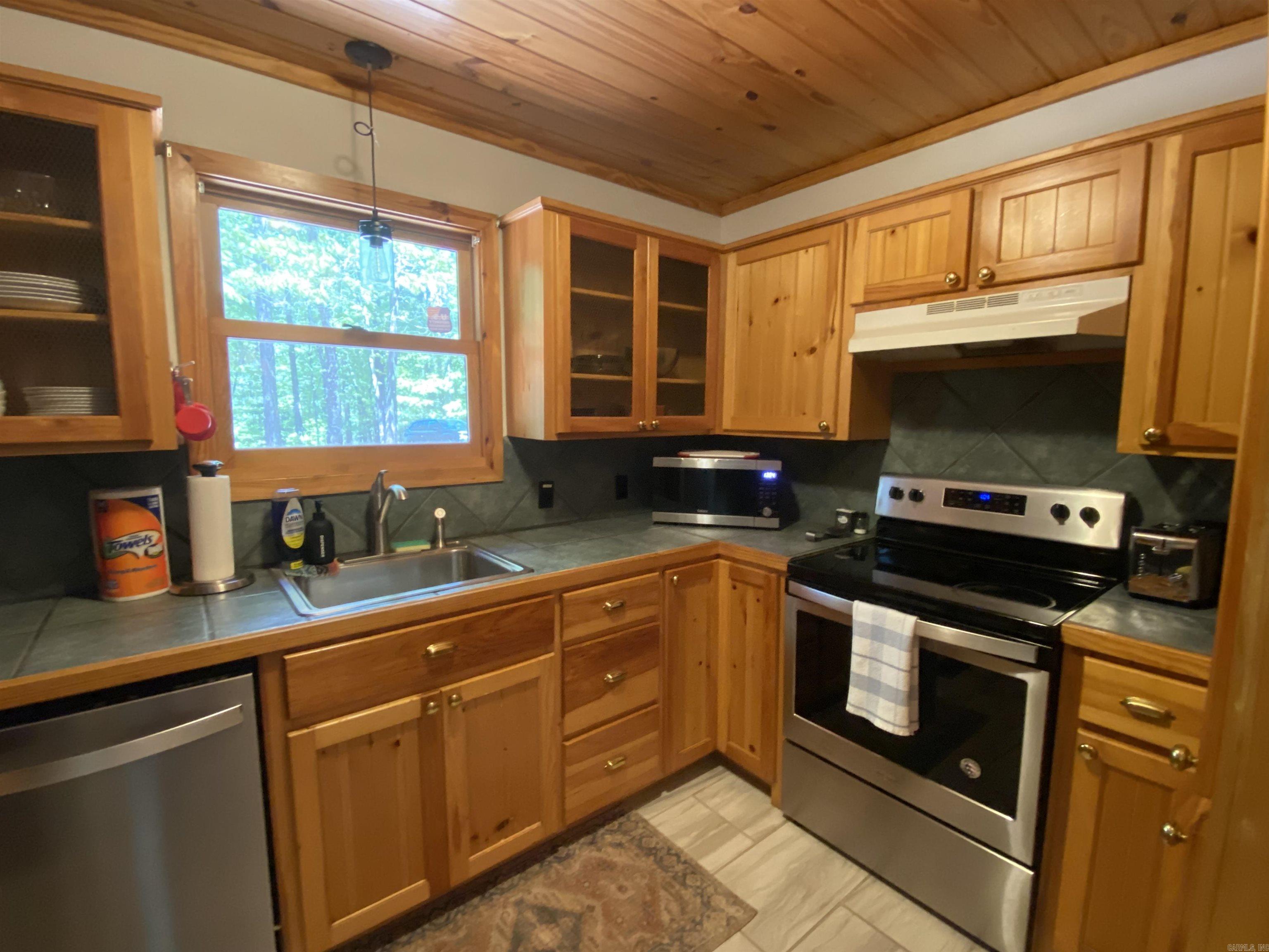 72 Woodland Springs  Mount Ida, AR