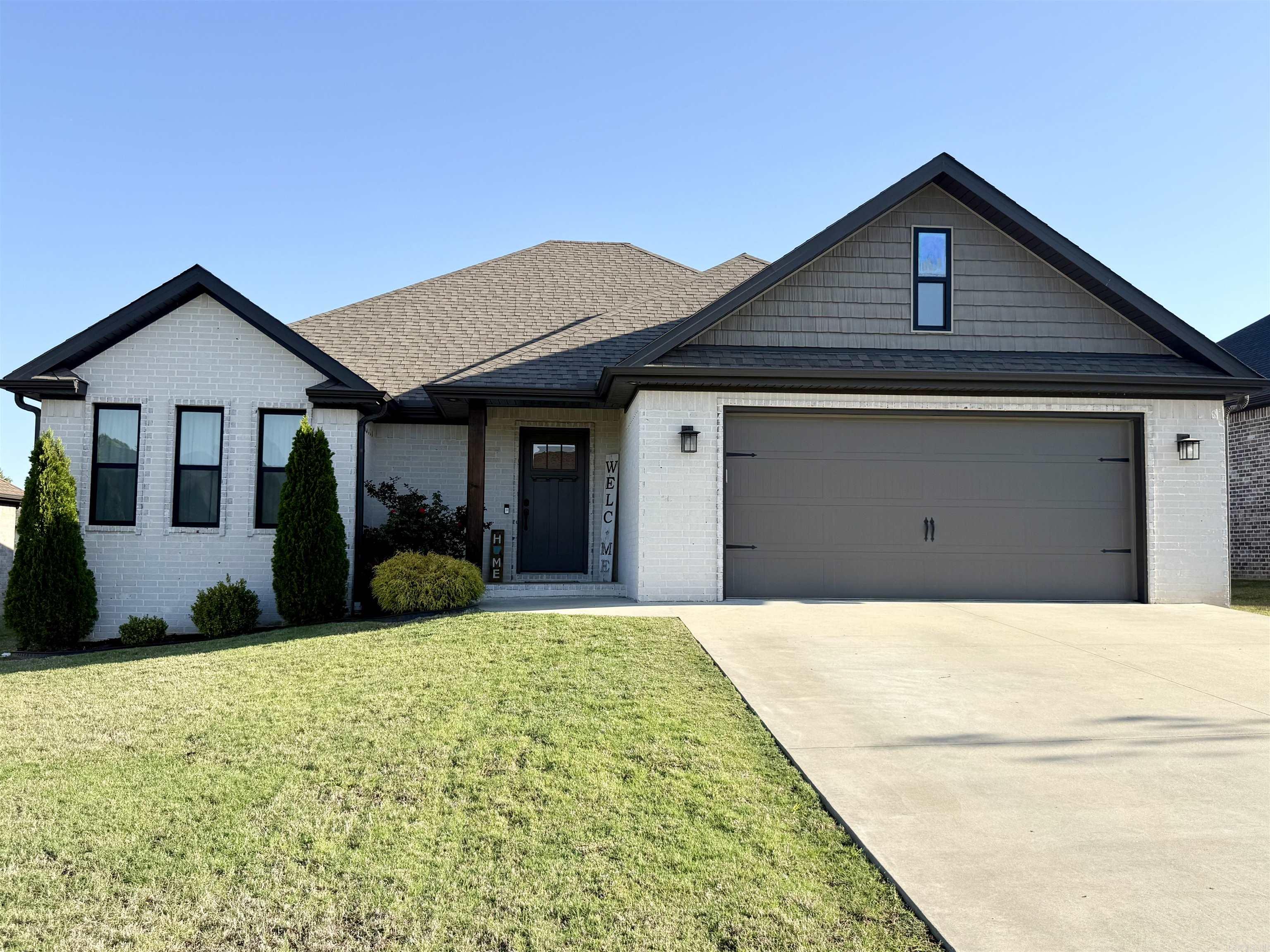 2507 Neeley Rae  Paragould, AR