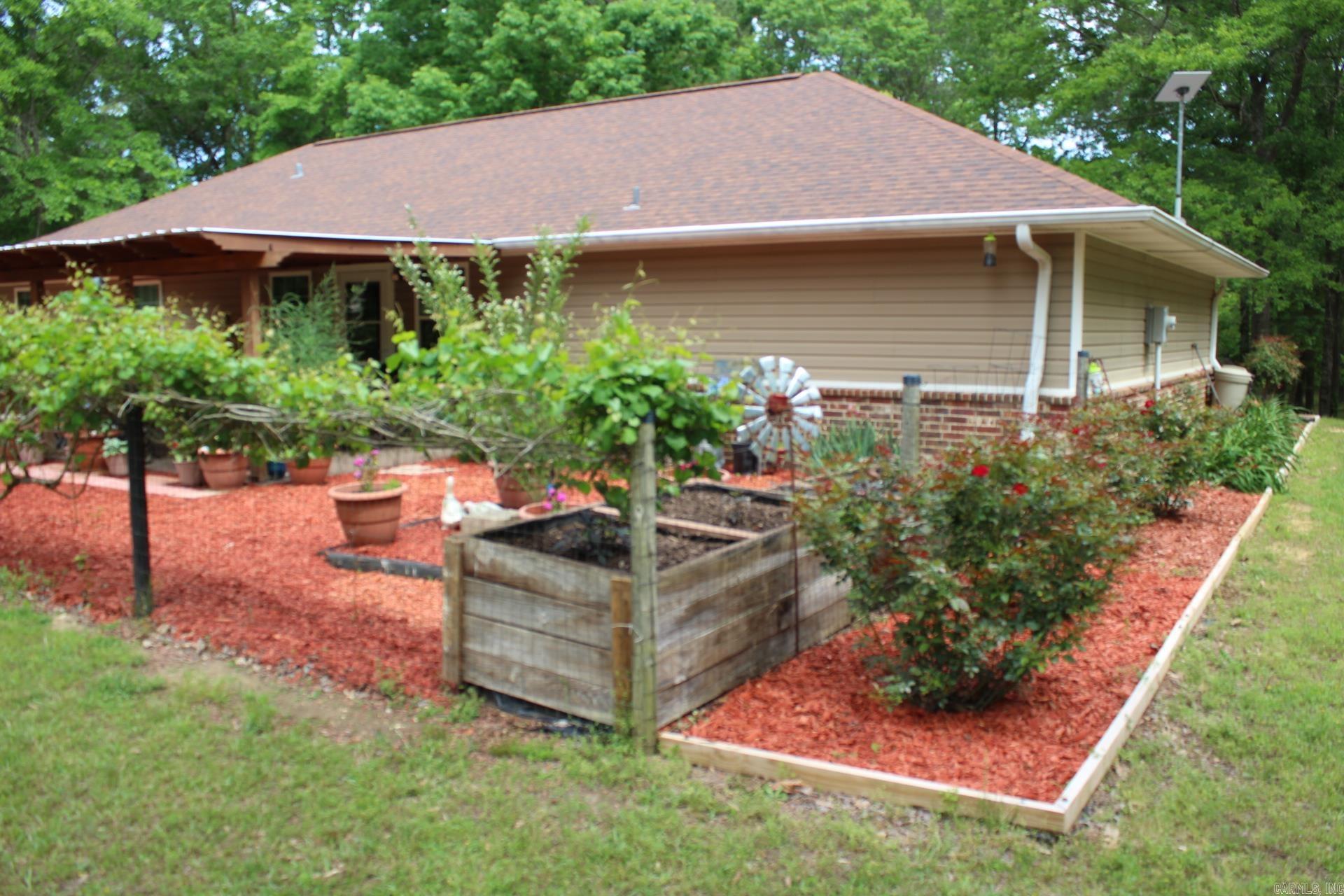 219 Hempstead 345  Nashville, AR