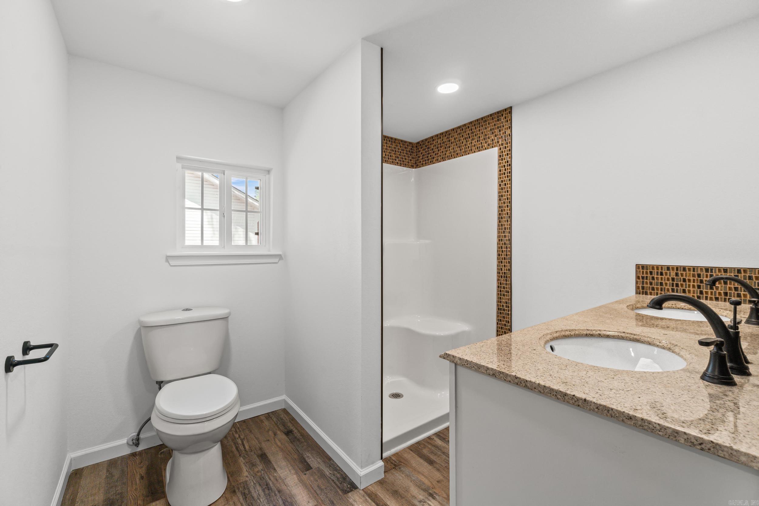 201 N Holly  Beebe, AR