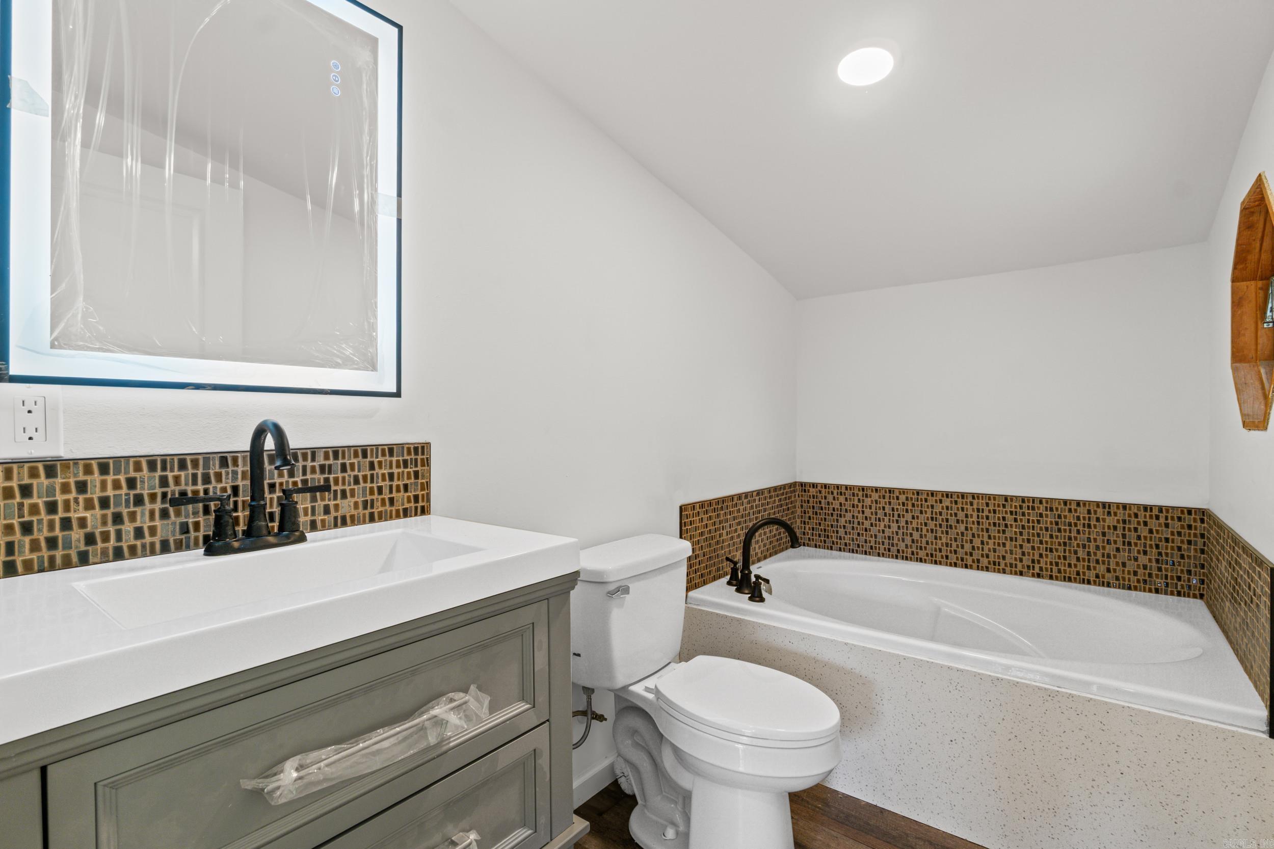 201 N Holly  Beebe, AR