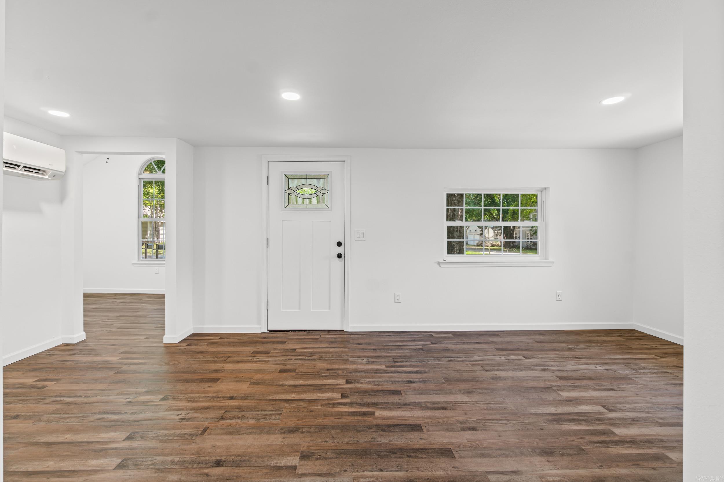 201 N Holly  Beebe, AR