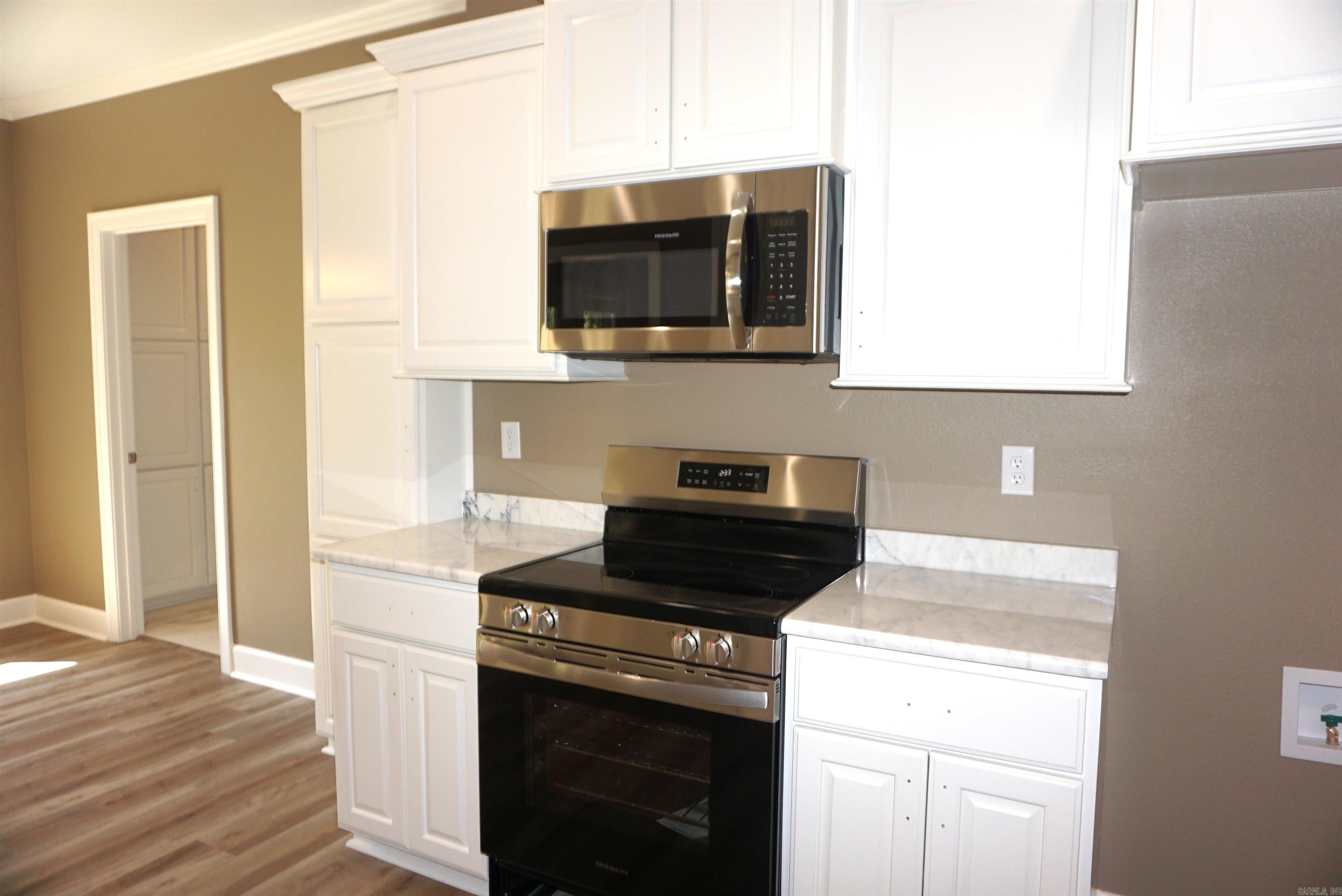 601 Country Club  Searcy, AR