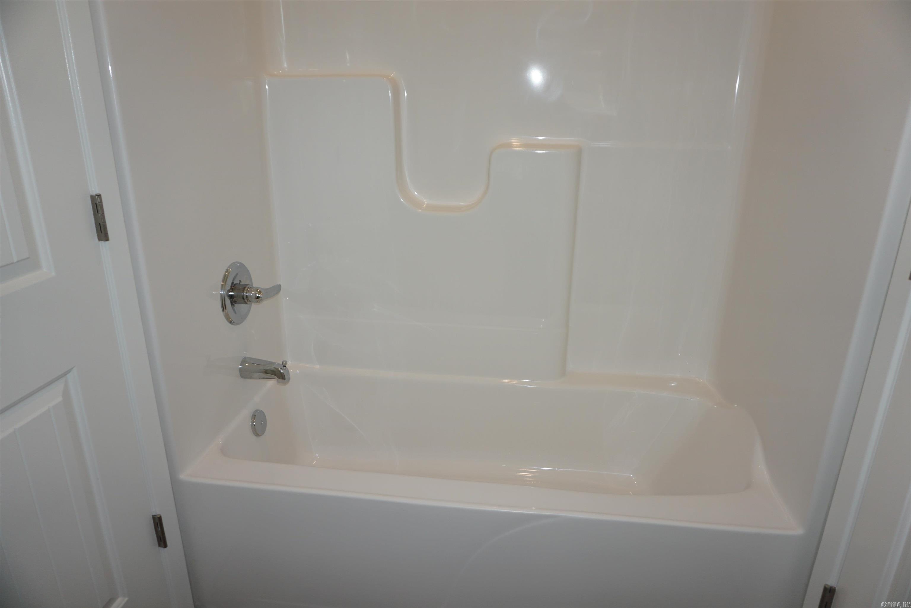 601 Country Club  Searcy, AR