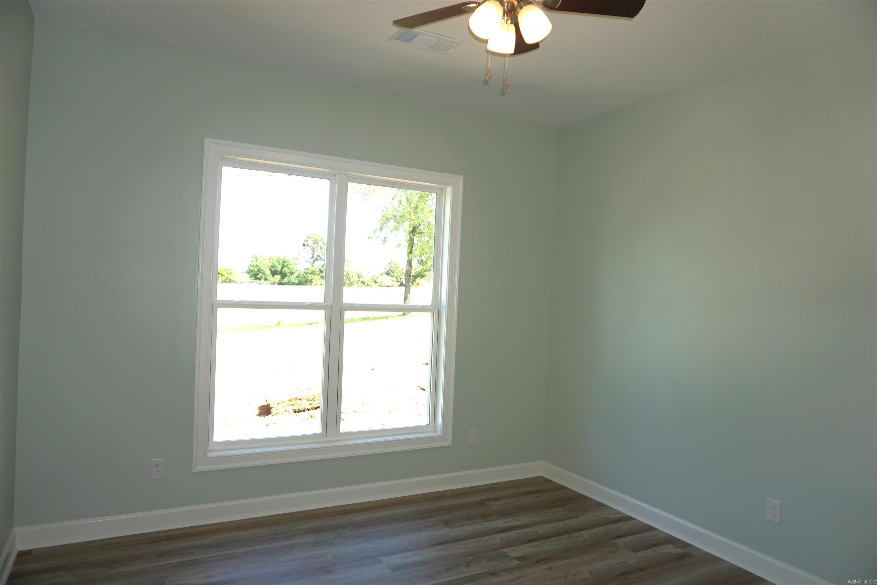 601 Country Club  Searcy, AR