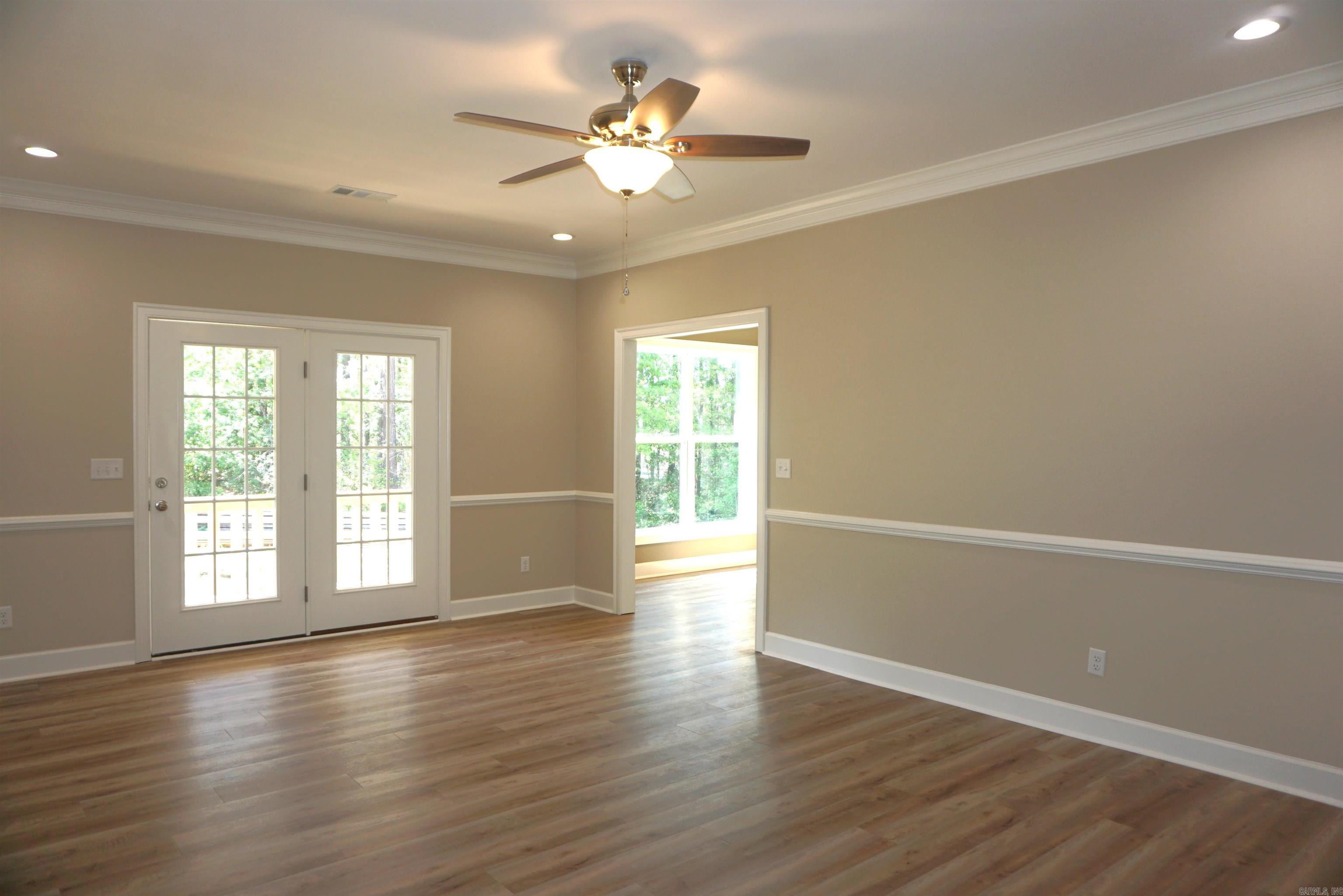 601 Country Club  Searcy, AR