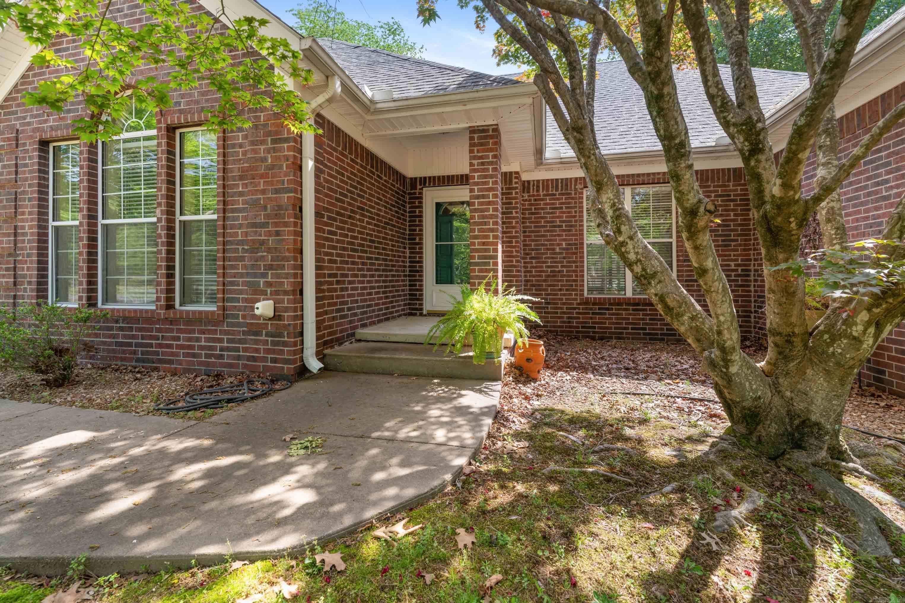 2 Plantation Drive East  Heber Springs, AR